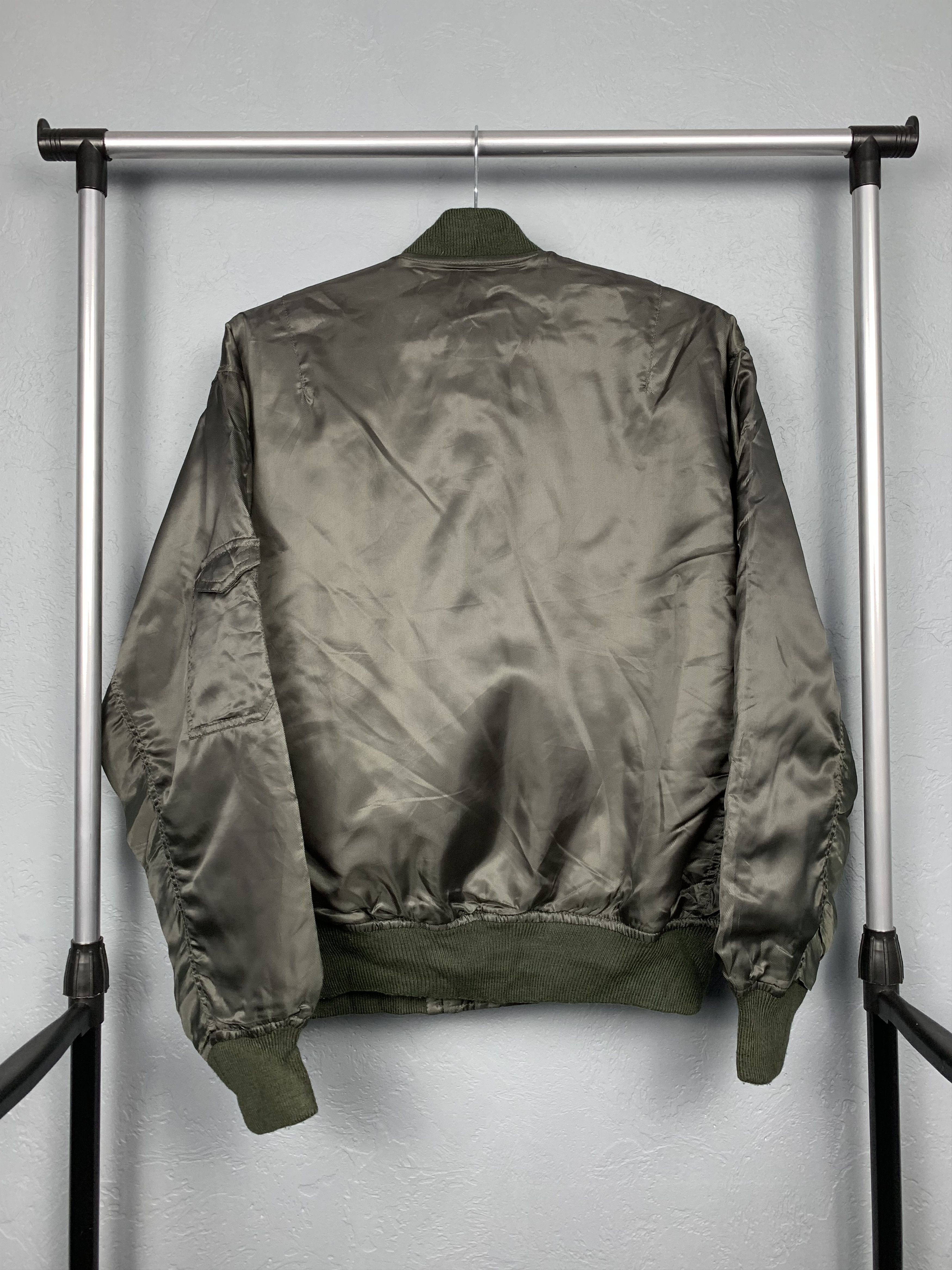 Vintage MA1 Pilot Nylon Bomber Air Force Jacket Vintage Faded Size US M / EU 48-50 / 2 - 6 Thumbnail