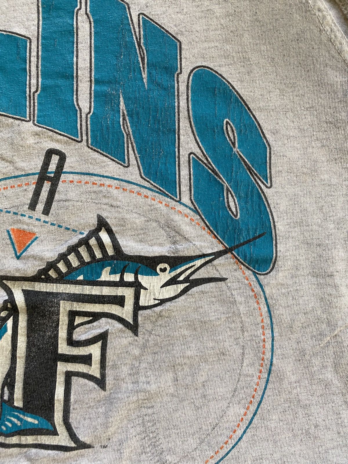 Hanes × MLB × Vintage Vintage ‘93 Florida Marlins Distressed Single Stitch Tank Size US XXL / EU 58 / 5 - 4 Thumbnail