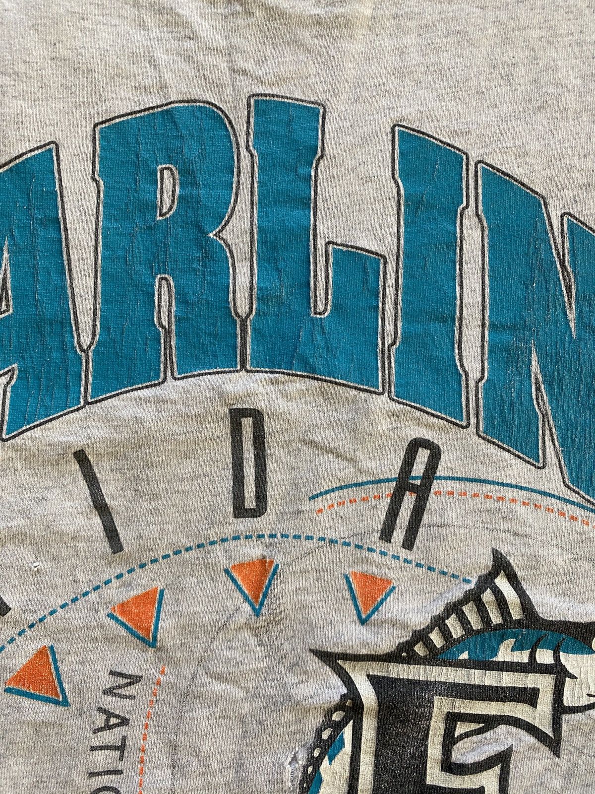 Hanes × MLB × Vintage Vintage ‘93 Florida Marlins Distressed Single Stitch Tank Size US XXL / EU 58 / 5 - 3 Thumbnail