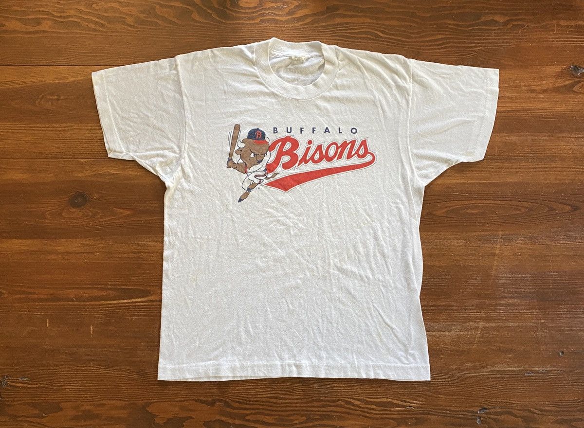 Vintage Vintage 80’s Buffalo Bisons MILB Baseball Single Stitch Tee Size US M / EU 48-50 / 2 - 1 Thumbnail