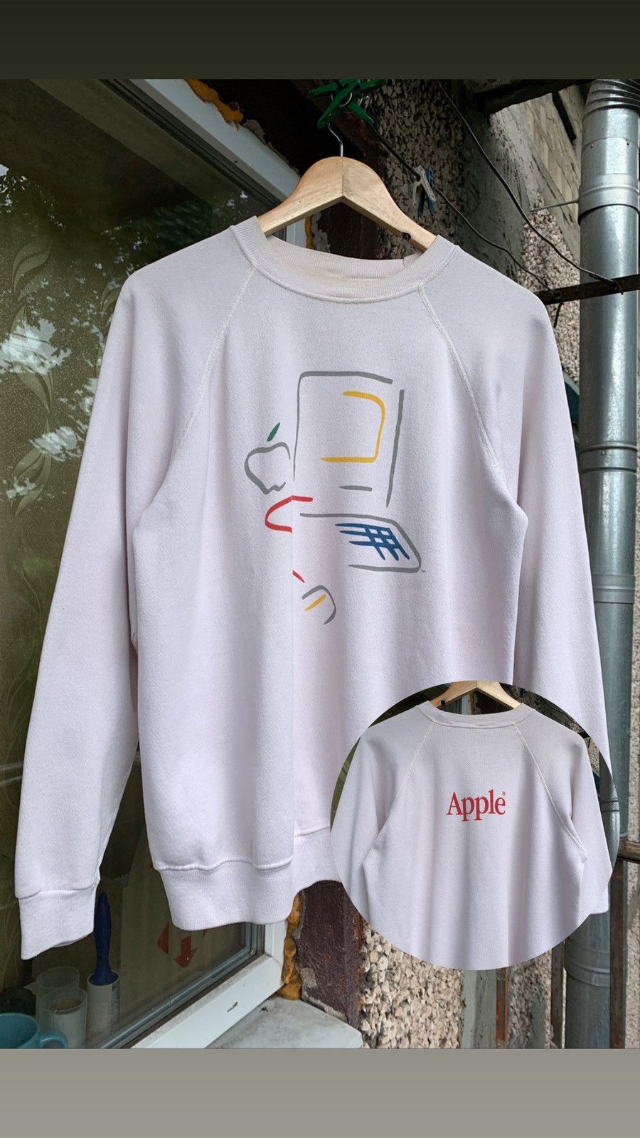 Apple 80s Vintage Apple Macintosh Computer Sweatshirt Size US M / EU 48-50 / 2 - 1 Thumbnail