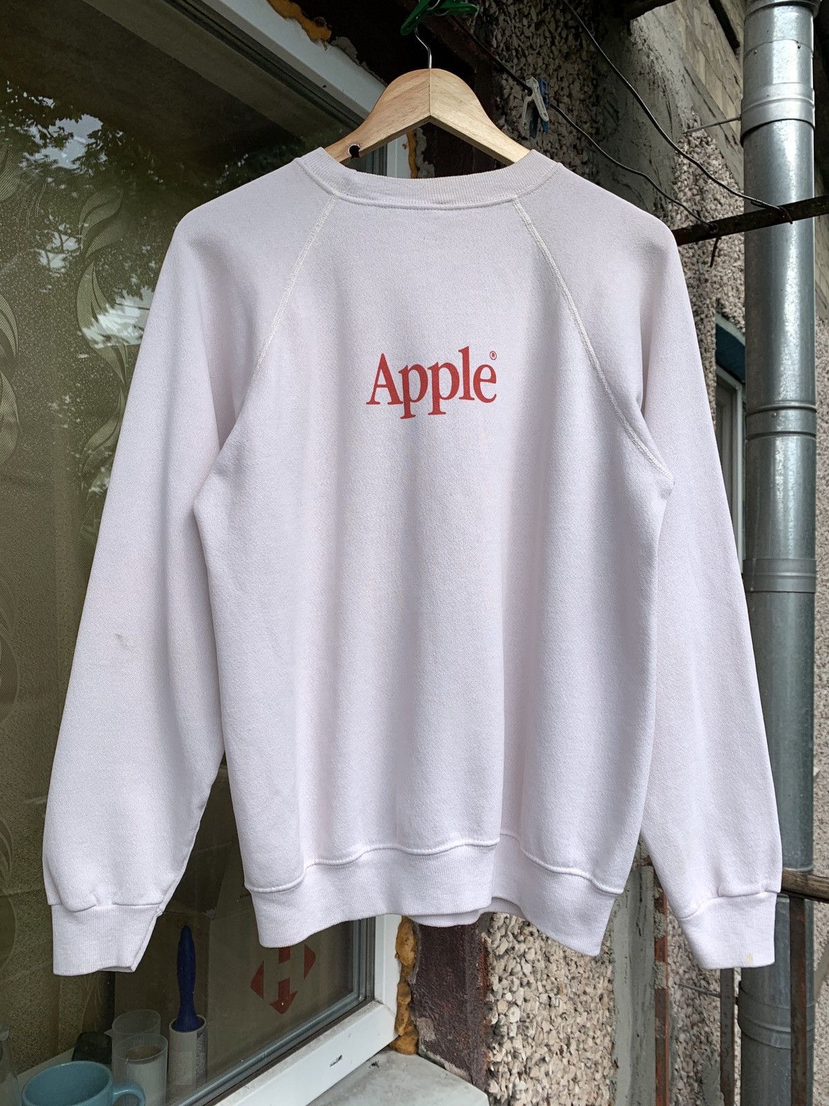 Apple 80s Vintage Apple Macintosh Computer Sweatshirt Size US M / EU 48-50 / 2 - 3 Thumbnail
