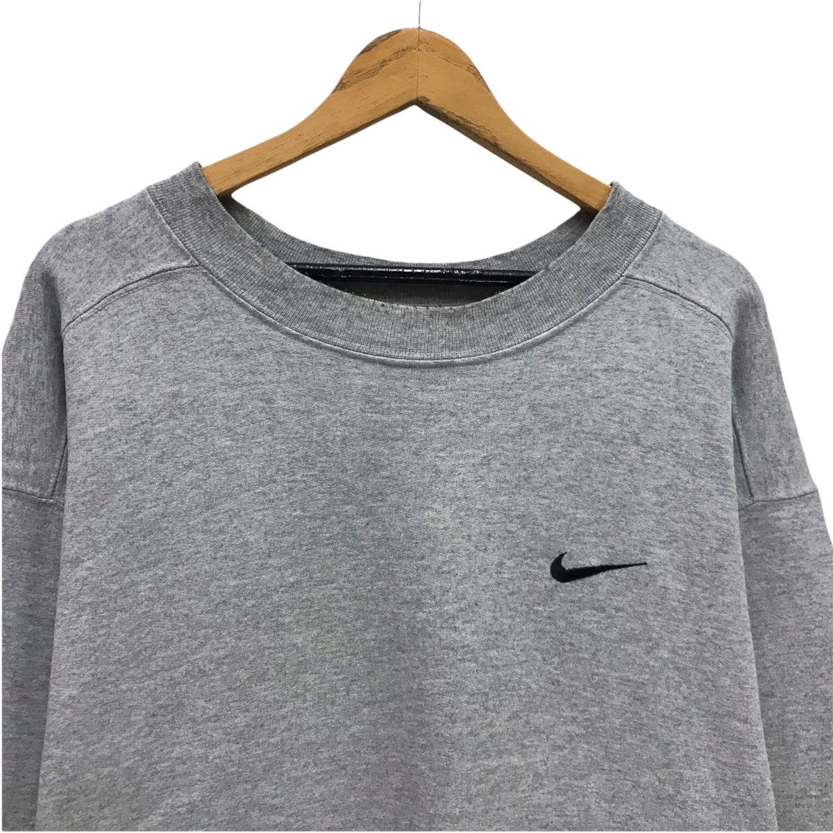 Nike × Vintage Vintage Nike Small Logo Swoosh Sweatshirt Size US L / EU 52-54 / 3 - 2 Thumbnail