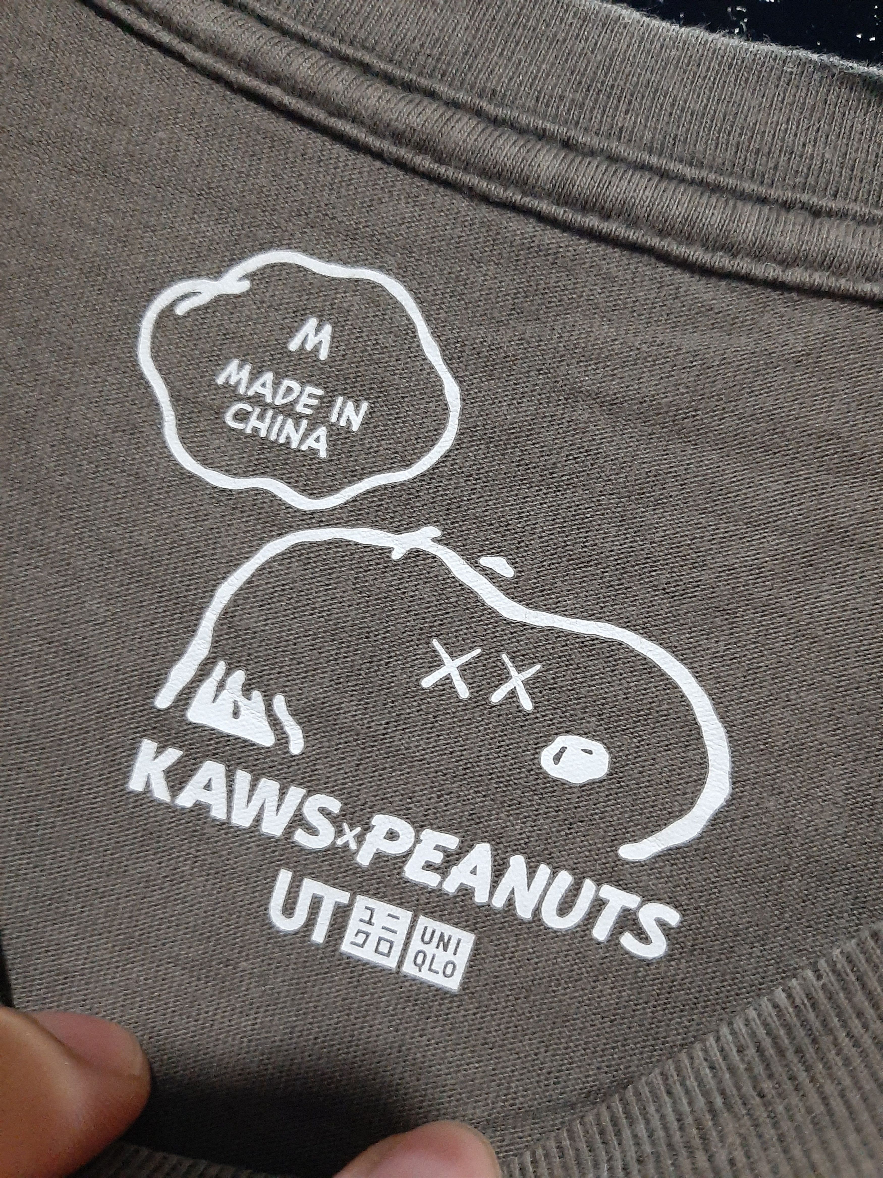 Kaws × Uniqlo × Vintage VINTAGE KAWS x UNIQLO x PEANUTS BIG LOGO Size US M / EU 48-50 / 2 - 3 Thumbnail