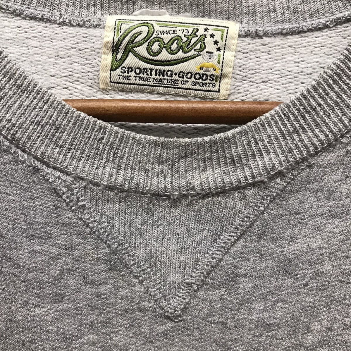 Roots × Vintage Vintage Roots Canada Athletics Sweatshirt Roots Sport Size US L / EU 52-54 / 3 - 6 Thumbnail