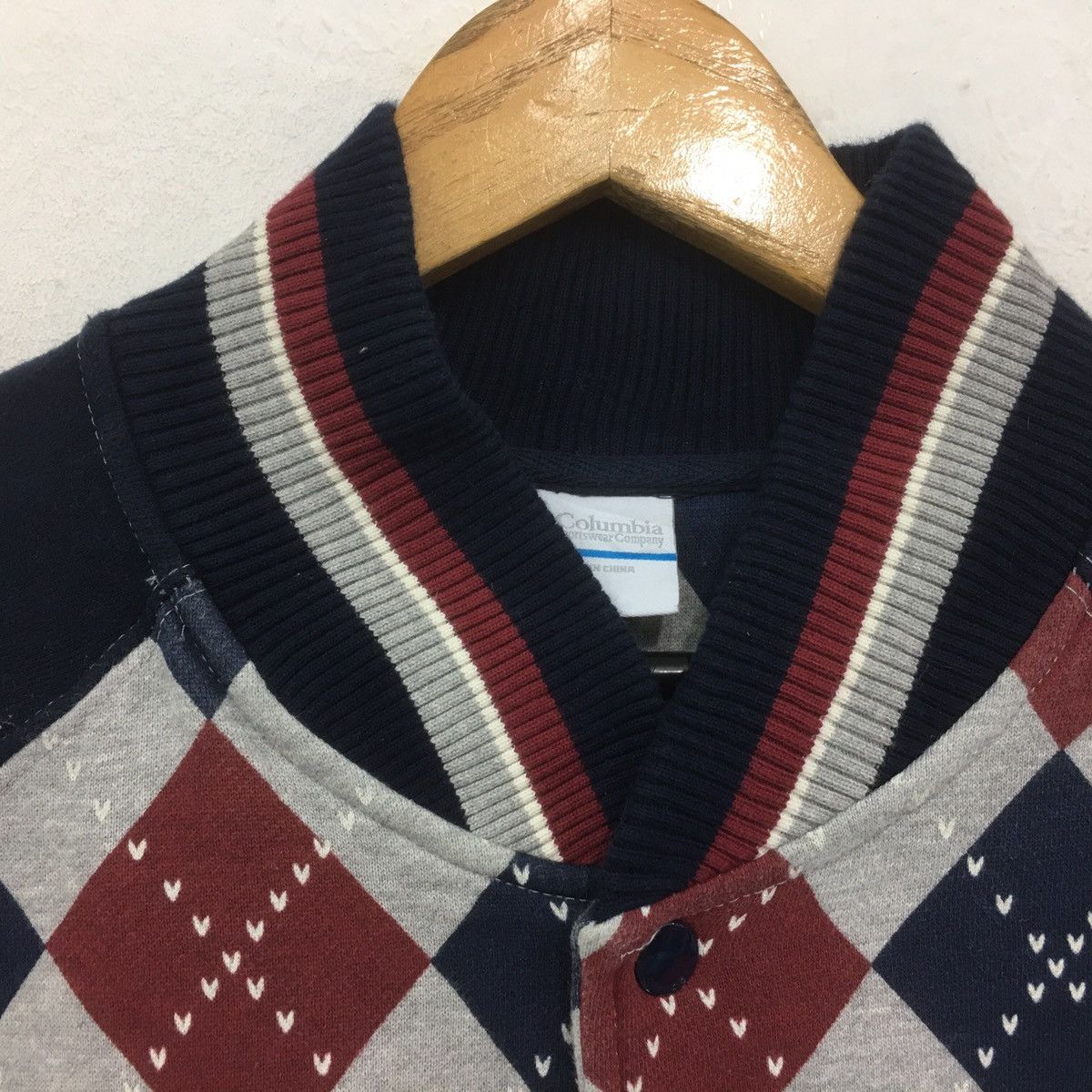Columbia Vintage Varsity Columbia fullprint design snap button Size US M / EU 48-50 / 2 - 3 Thumbnail