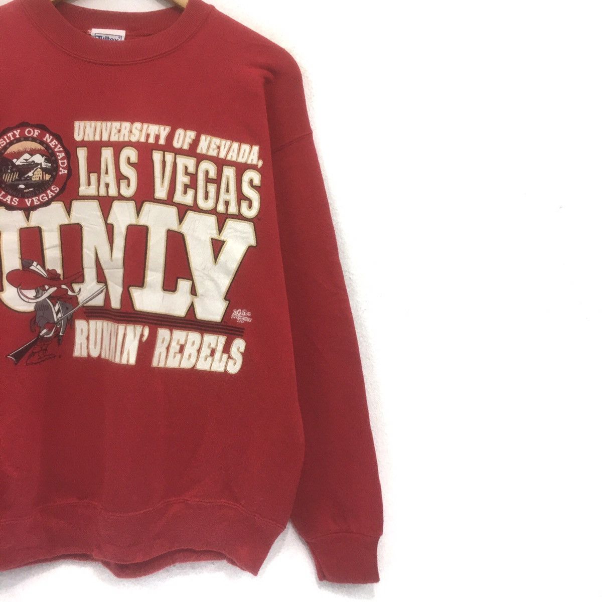 Other Vtg 90's University of Nevada Las Vegas UNLV Runnin Rebels Size US M / EU 48-50 / 2 - 5 Thumbnail