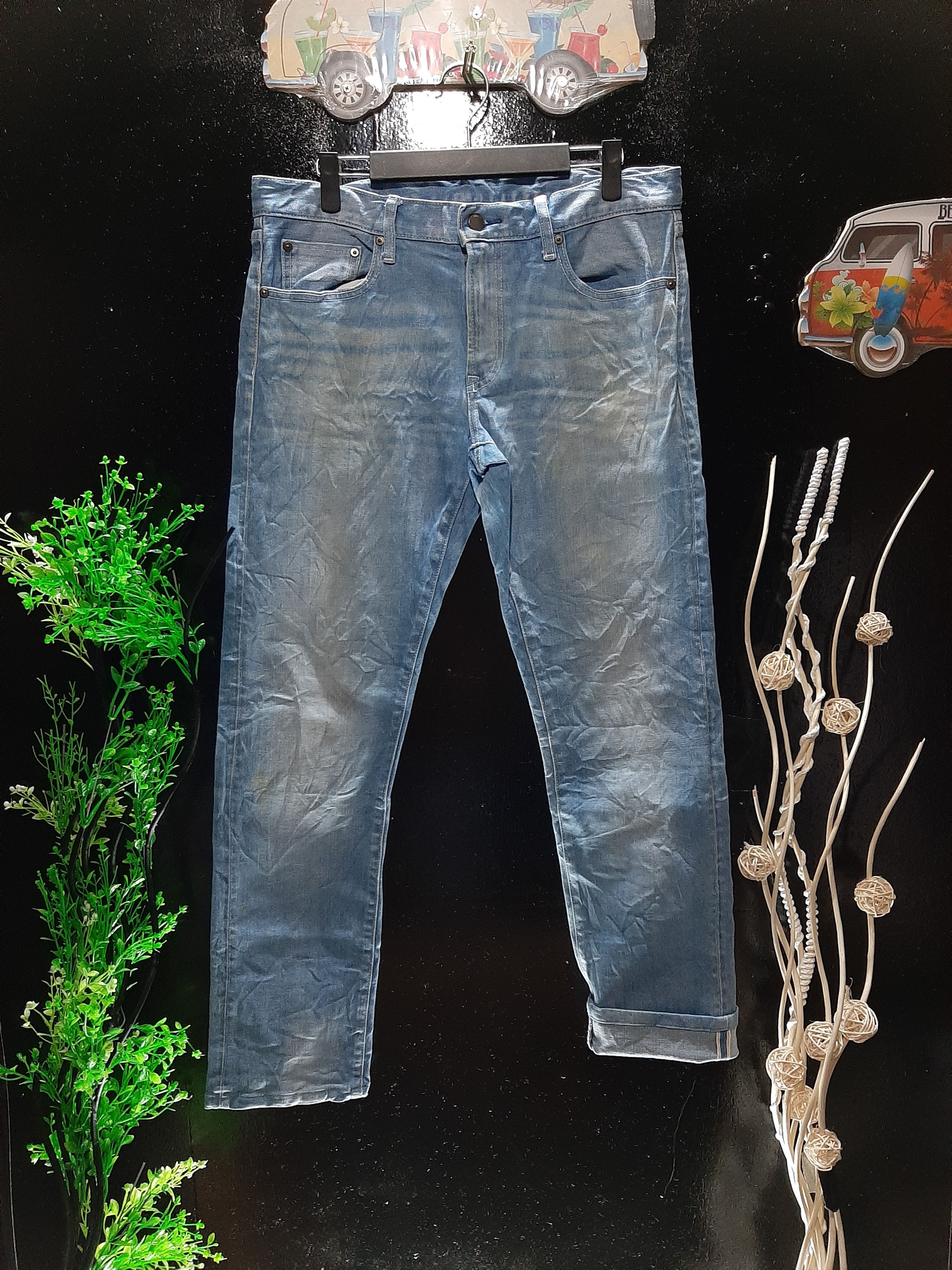Japanese Brand × Uniqlo × Vintage UNIQLO SLIM FIT SELVEDGE DENIM JAPANESE FABRIC BY KAIHARA Size US 34 / EU 50 - 1 Thumbnail