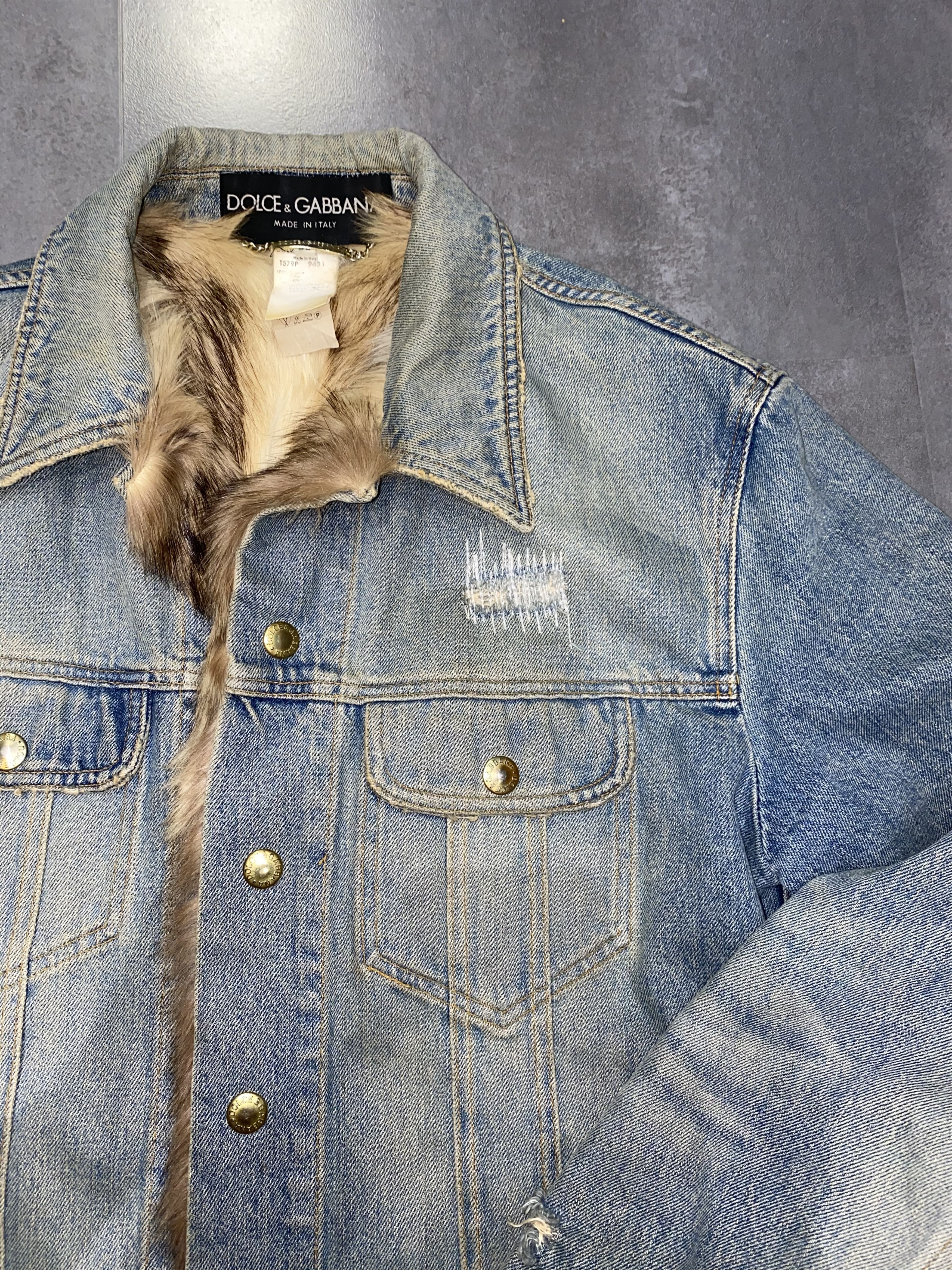 Dolce & Gabbana Dolce & Gabbana Distressed Viscacha Fur Denim Jacket Size US L / EU 52-54 / 3 - 13 Thumbnail