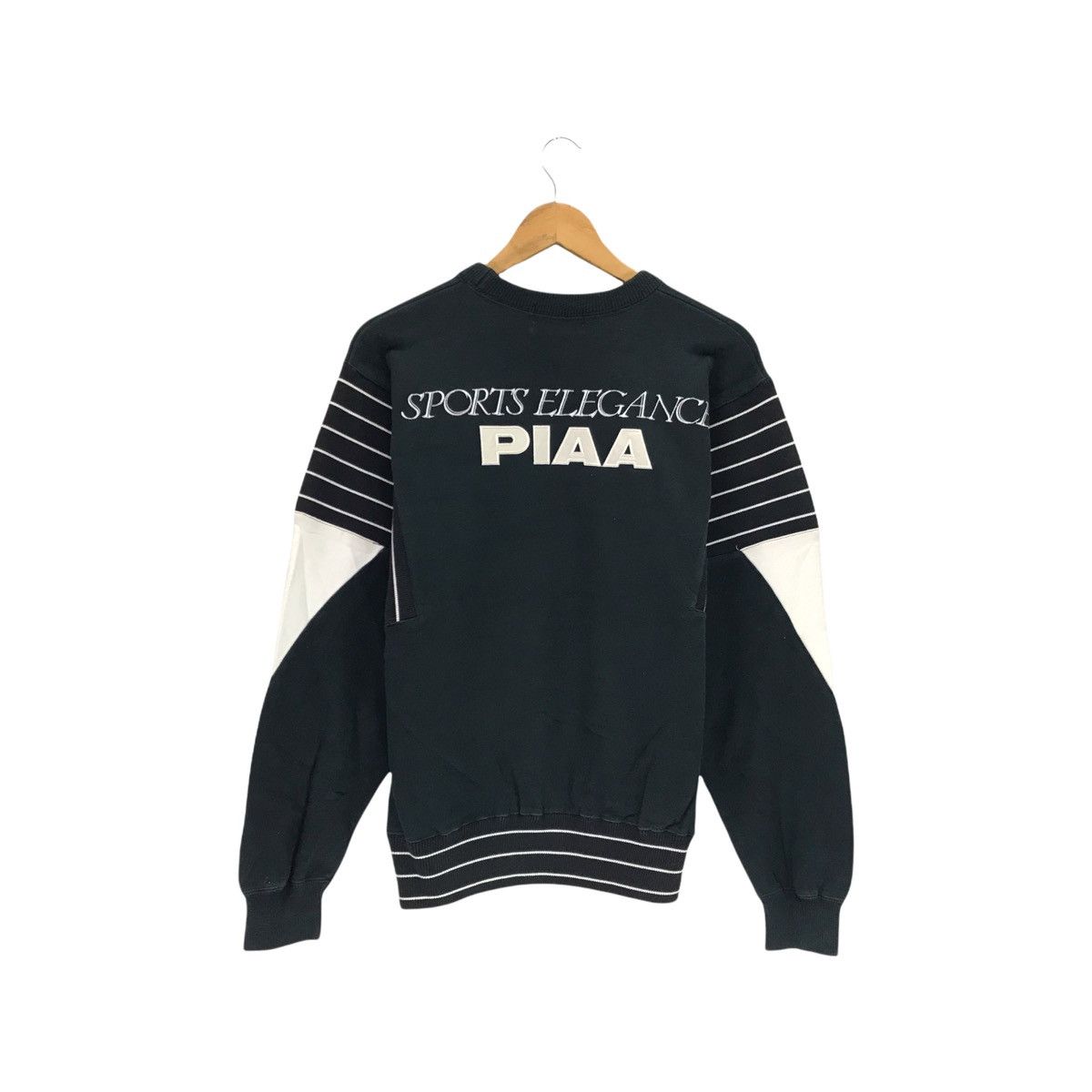 PIAA motorsports car performance part newest racer sweatshirt Medium size