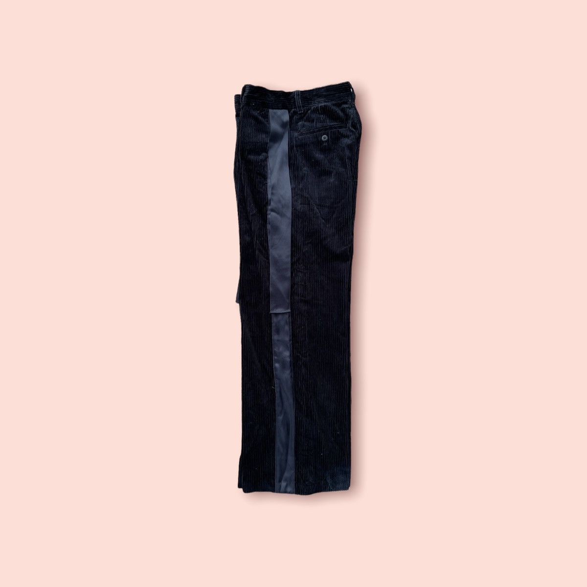 Japanese Brand × Jun Takahashi × Undercover GU X UNDERCOVER CORDUROY TAPERED PANTS Size 28" / US 6 / IT 42 - 4 Thumbnail