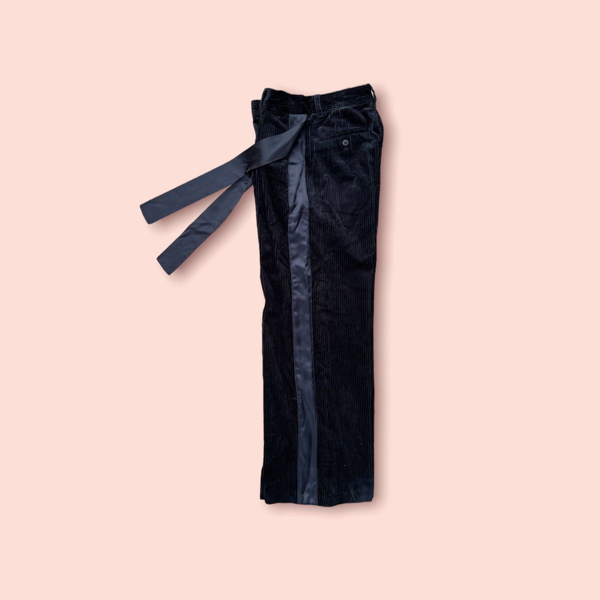 Japanese Brand × Jun Takahashi × Undercover GU X UNDERCOVER CORDUROY TAPERED PANTS Size 28" / US 6 / IT 42 - 3 Thumbnail