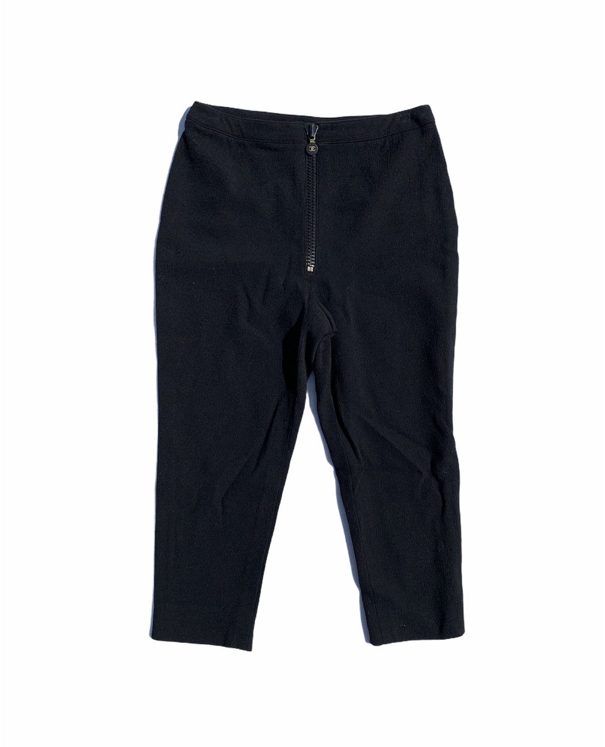image of Chanel Vintage Black Front Zip Cropped Pants Size 36, Women's