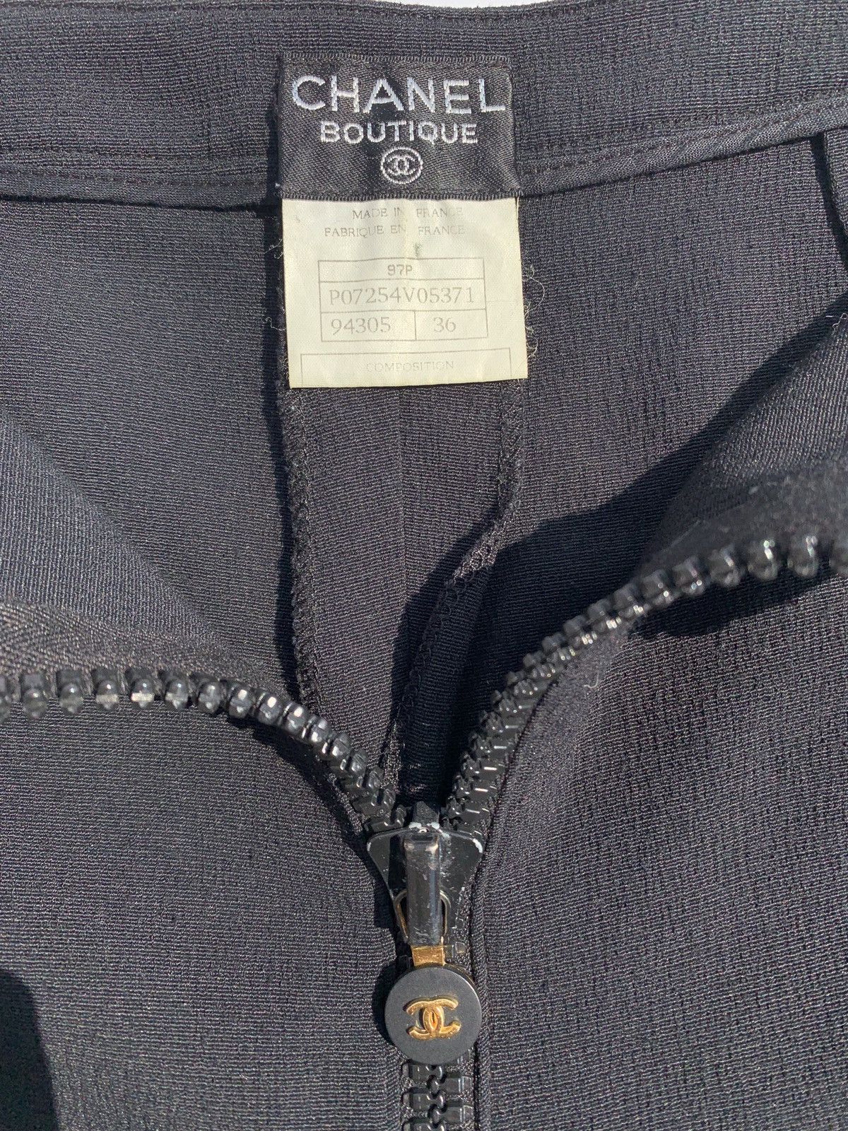 Chanel Chanel Rare Vintage Black Front Zip Cropped Pants Size 36 Size 25" / US 0 / IT 36 - 3 Thumbnail