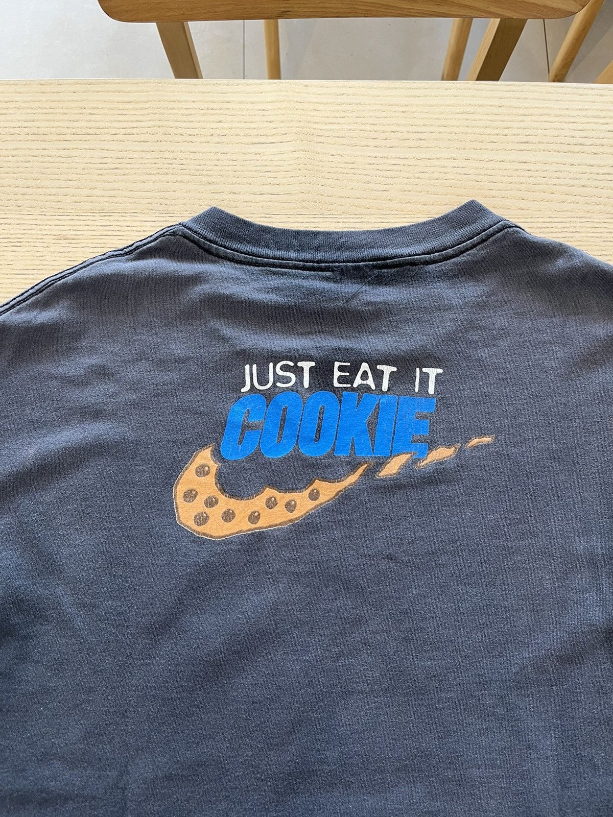 Nike × Vintage Vintage Cookie Monster Just Eat it cookie parody shirt Size US L / EU 52-54 / 3 - 6 Thumbnail