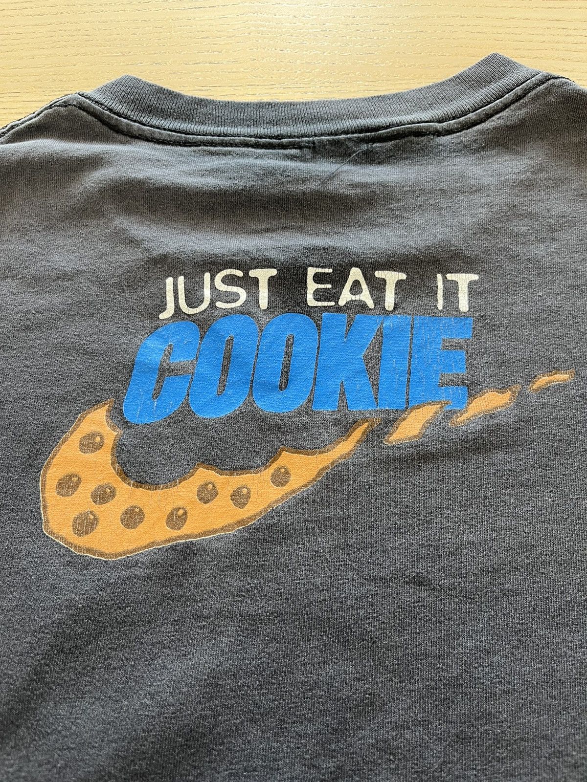 Nike × Vintage Vintage Cookie Monster Just Eat it cookie parody shirt Size US L / EU 52-54 / 3 - 7 Thumbnail