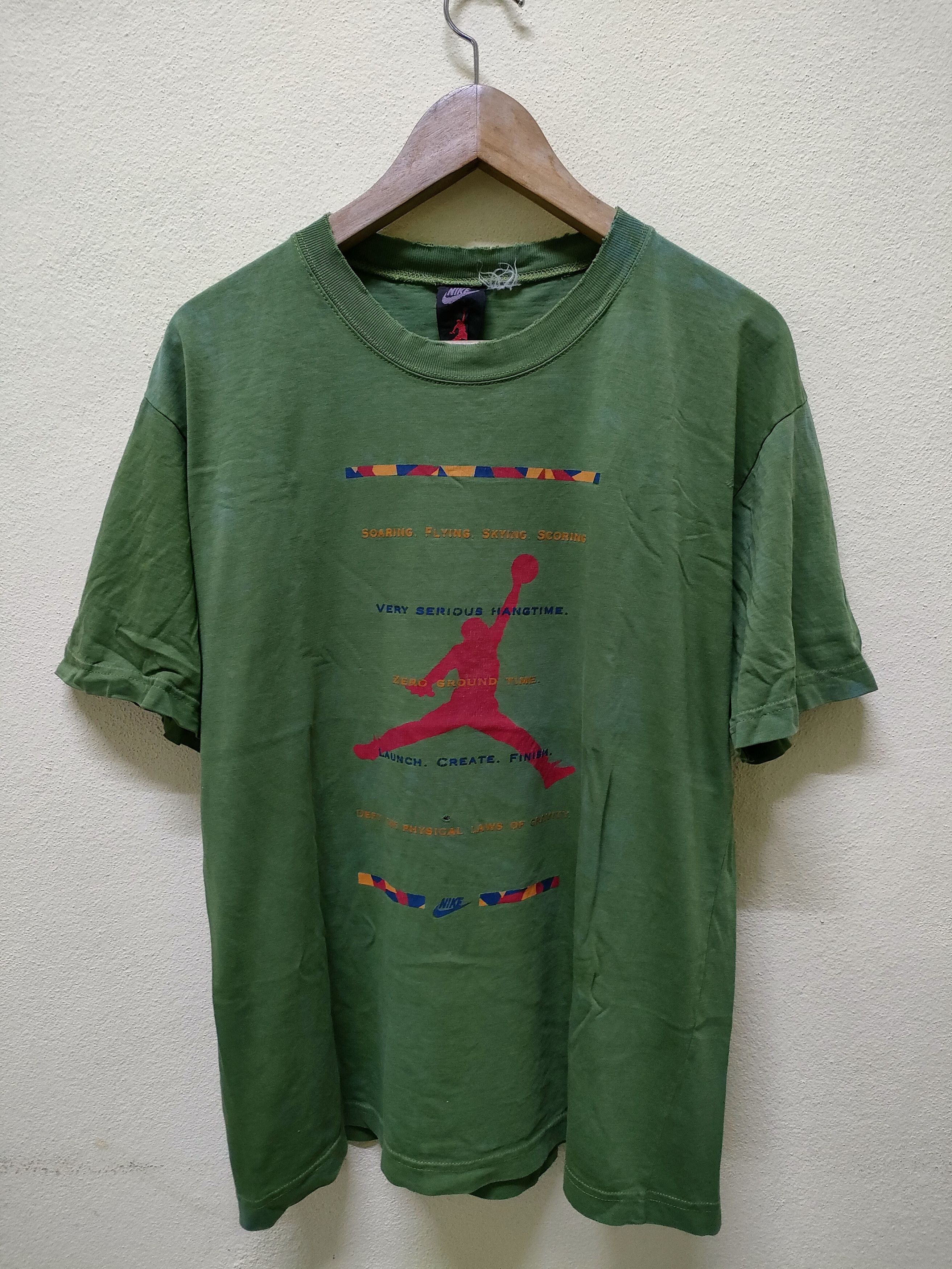 Jordan Brand × Nike × Vintage Vintage Distressed Nike Jordan T-shirt Size US L / EU 52-54 / 3 - 1 Thumbnail