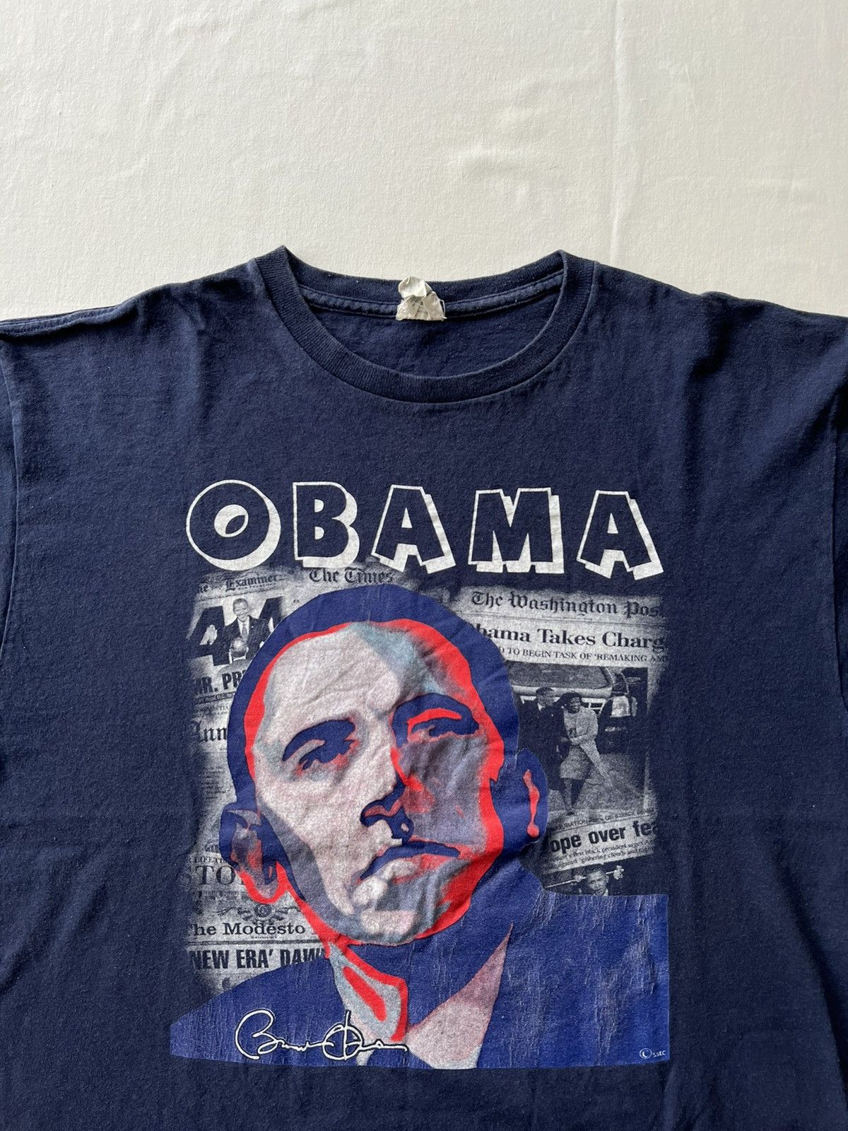Vintage Vintage 2000s Obama Democrat President USA Navy Tee Size US L / EU 52-54 / 3 - 3 Thumbnail