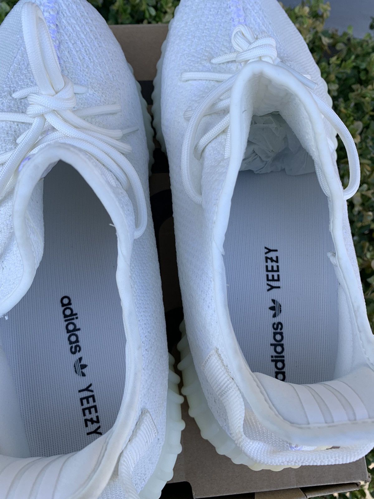 Adidas × Kanye West Yeezy Boost 350 V2 Triple White nwb (DS) Size US 13 / EU 46 - 6 Thumbnail