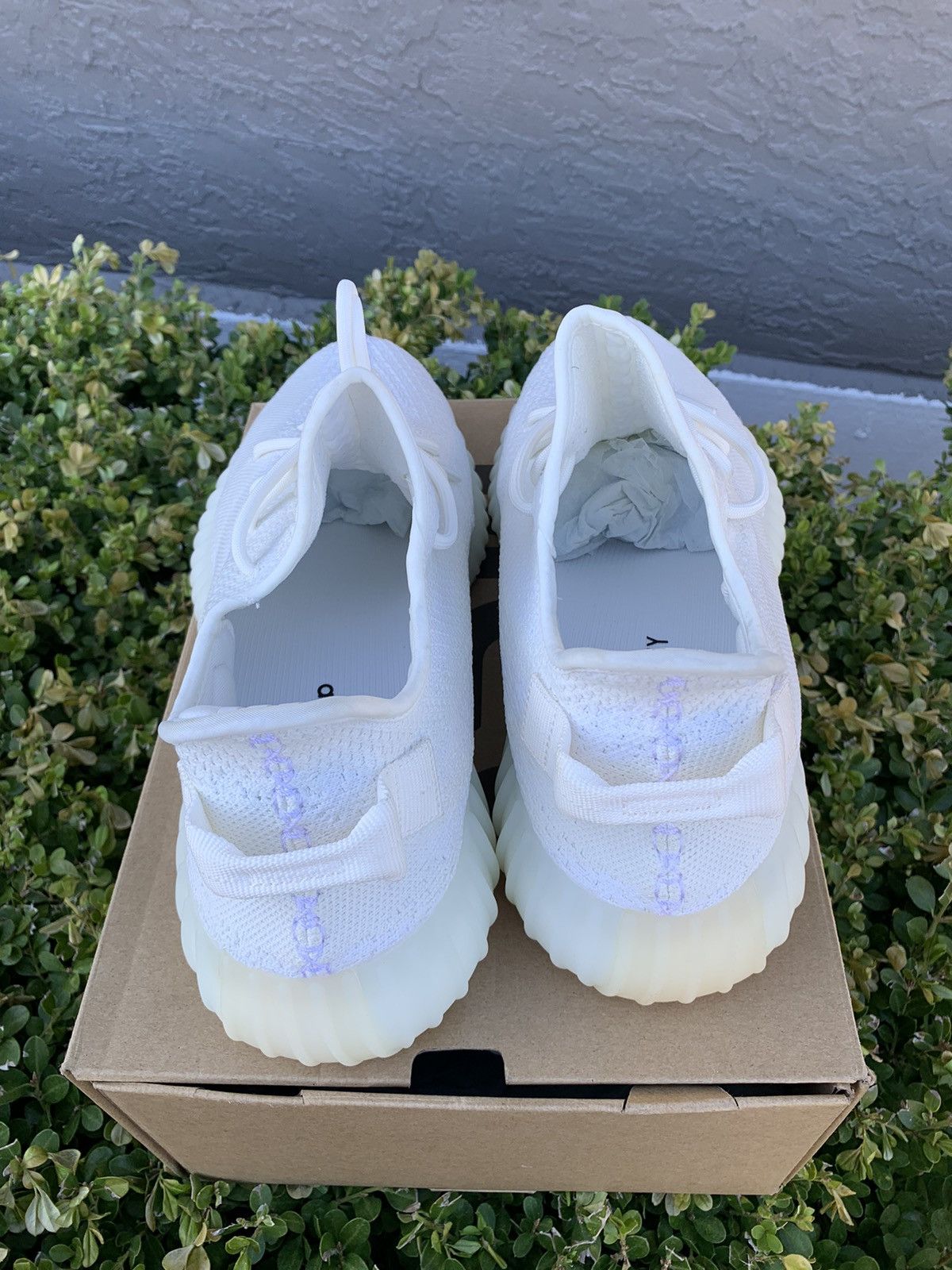 Adidas × Kanye West Yeezy Boost 350 V2 Triple White nwb (DS) Size US 13 / EU 46 - 2 Thumbnail