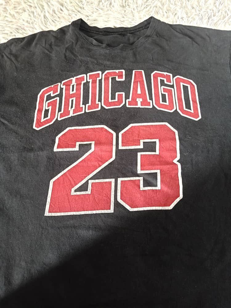 NBA × Vintage VINTAGE CHICAGO BULL JORDAN 23 TEE Size US L / EU 52-54 / 3 - 3 Thumbnail