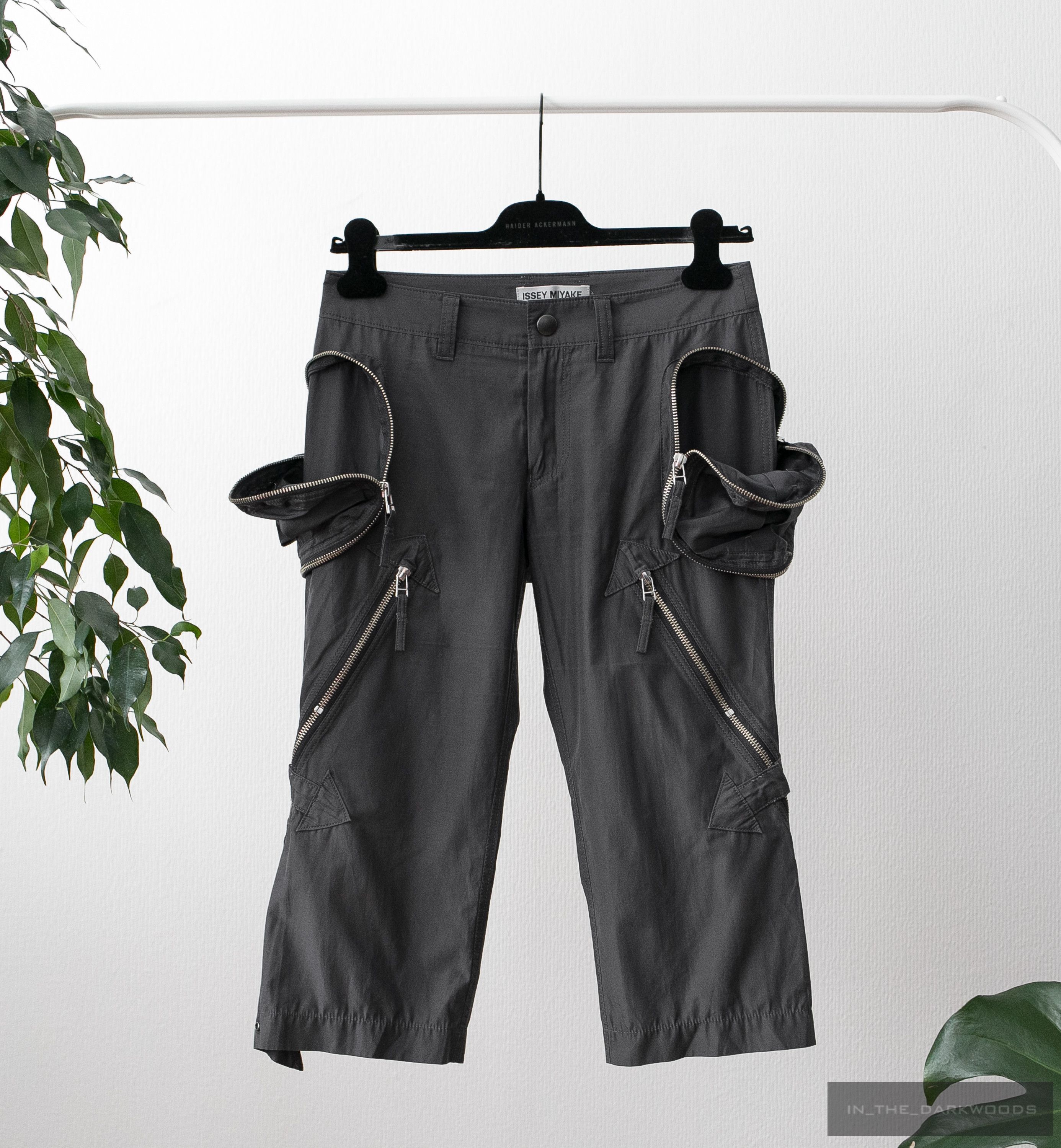 tactical cropped cargo pants