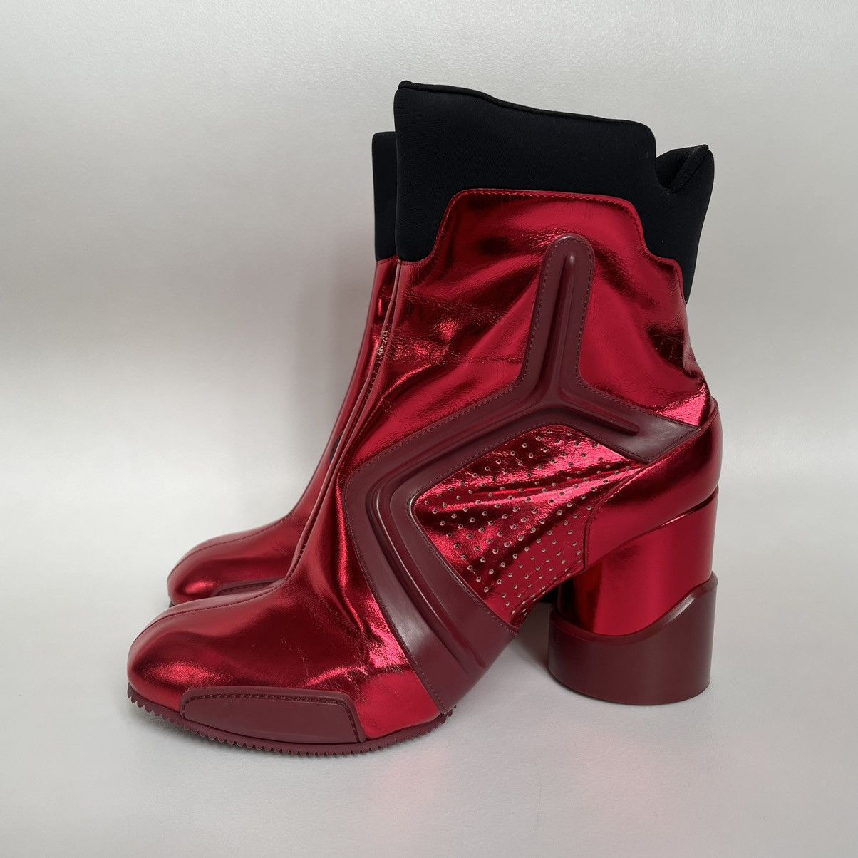 Maison Margiela A/W 14 Metallic Red Techno Boots Size US 6 / IT 36 - 1 Thumbnail
