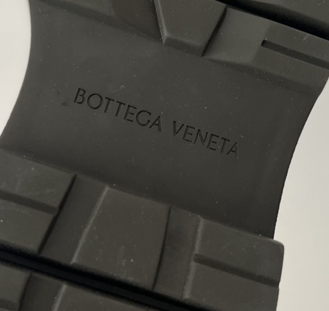 Bottega Veneta Bottega Veneta Tire Chelsea Boots Size US 8 / EU 41 - 7 Thumbnail