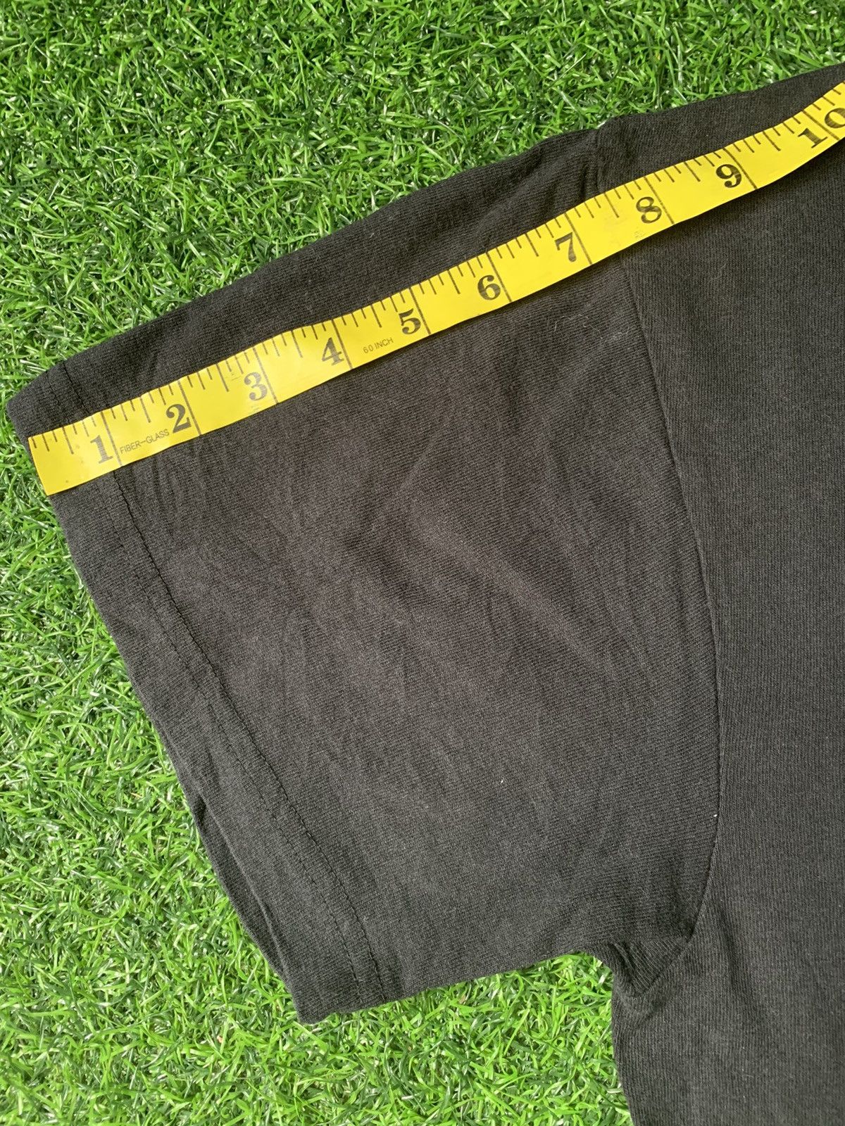WWE WWE Hollywood Smackdown Vs Raw Tee Size US L / EU 52-54 / 3 - 8 Thumbnail