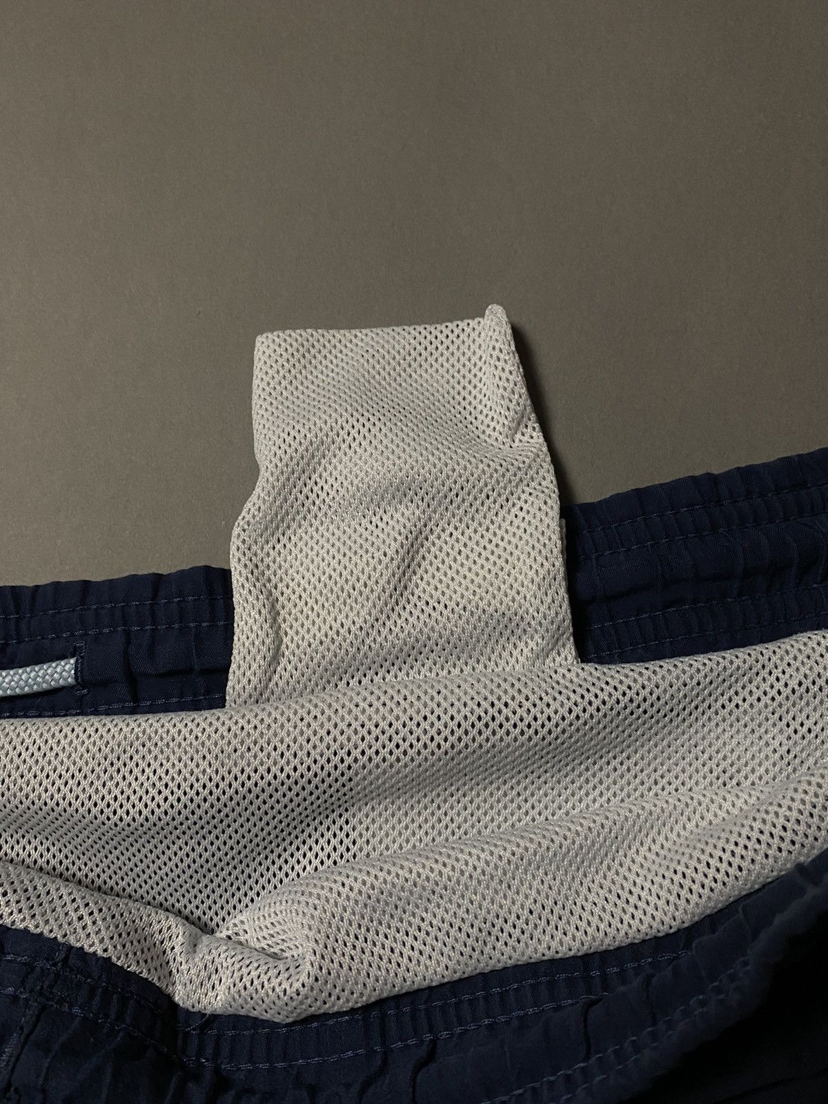 Vintage × Yves Saint Laurent 90s Yves Saint Laurent vintage navy shorts small YSL logo Size US 32 / EU 48 - 5 Thumbnail