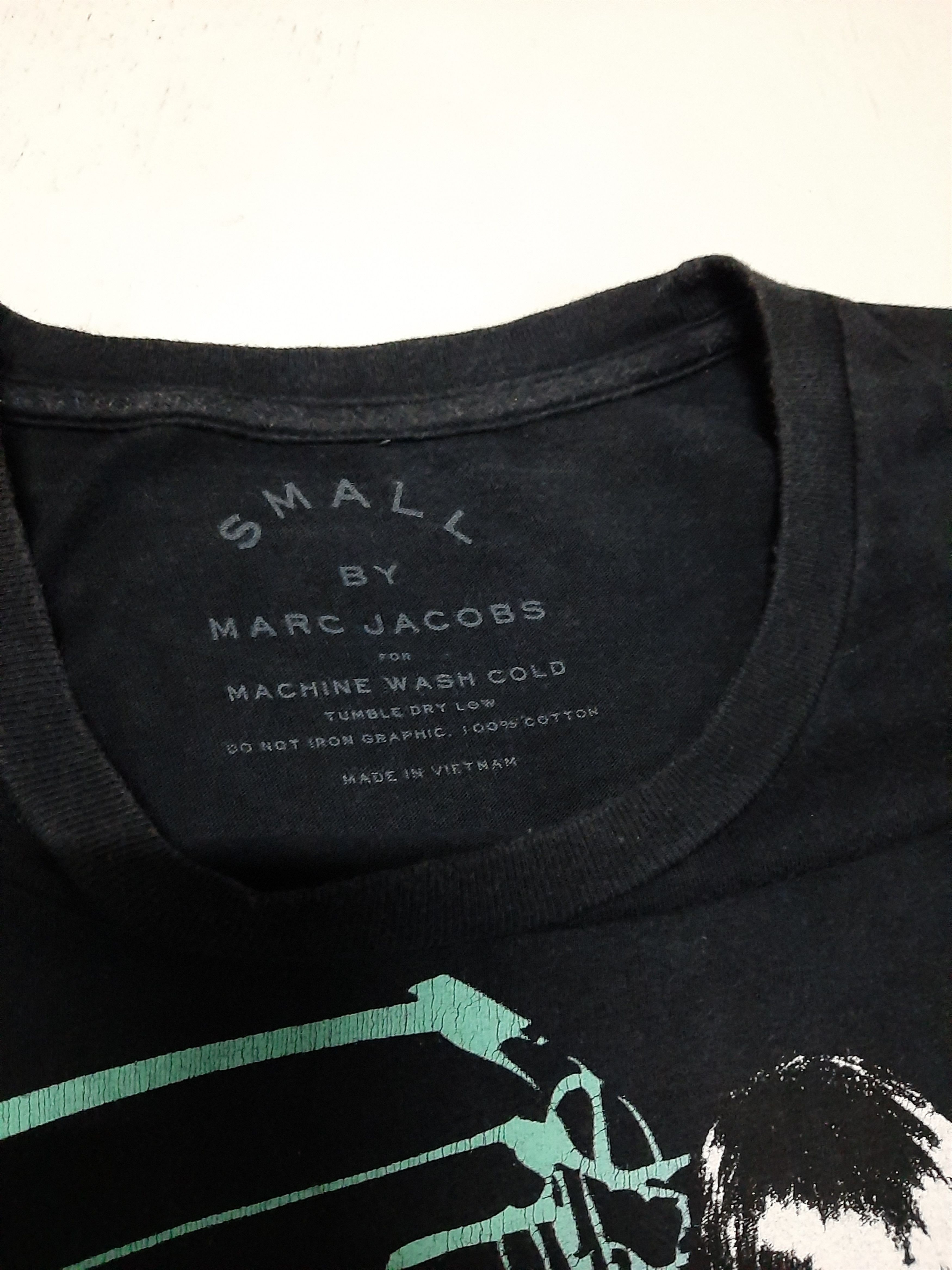 Marc Jacobs × Marc by Marc Jacobs × Vintage VINTAGE MARC JACOBS PROUDLY SUPPORTS THE SOUP KITCHEN Tee Size US M / EU 48-50 / 2 - 4 Thumbnail