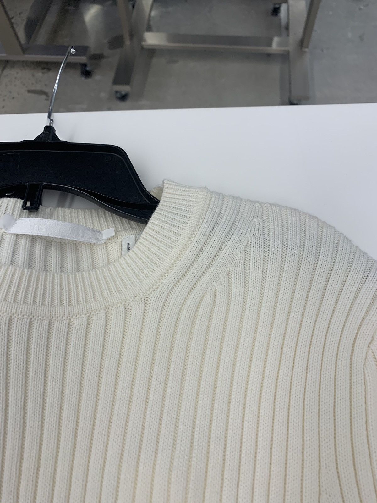 Helmut Lang Logo Tag Muscle Crew Neck in Cream Size US S / EU 44-46 / 1 - 10 Thumbnail