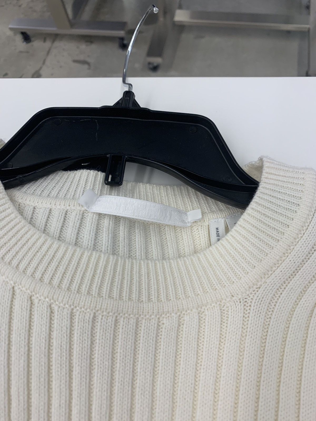 Helmut Lang Logo Tag Muscle Crew Neck in Cream Size US S / EU 44-46 / 1 - 9 Thumbnail