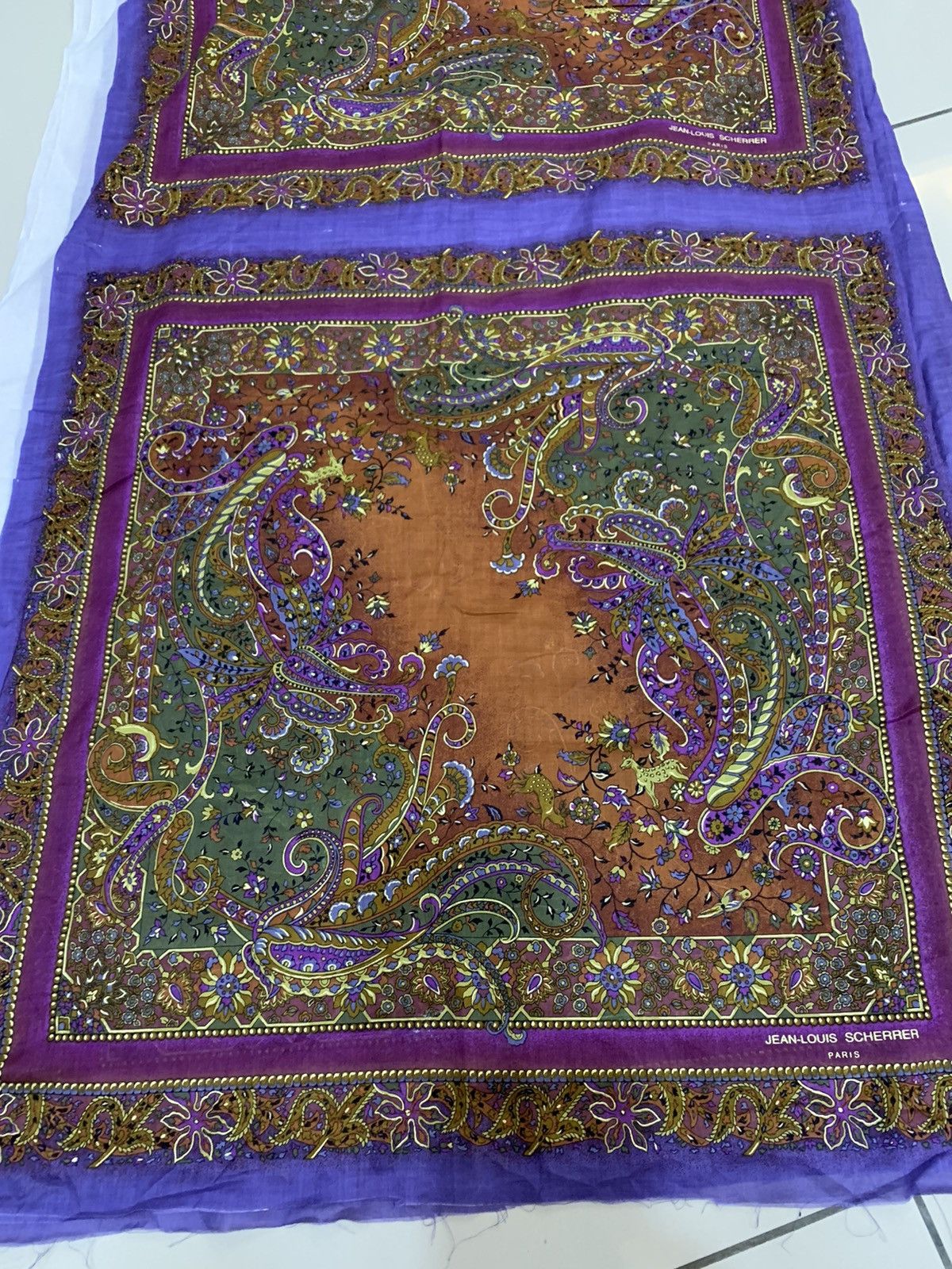 Jean-Louis Scherrer VINTAGE JEAN LOUIS SCHERRER UNCUT HANDKERCHIEF 3.6m x 1.23m Size ONE SIZE - 10 Thumbnail