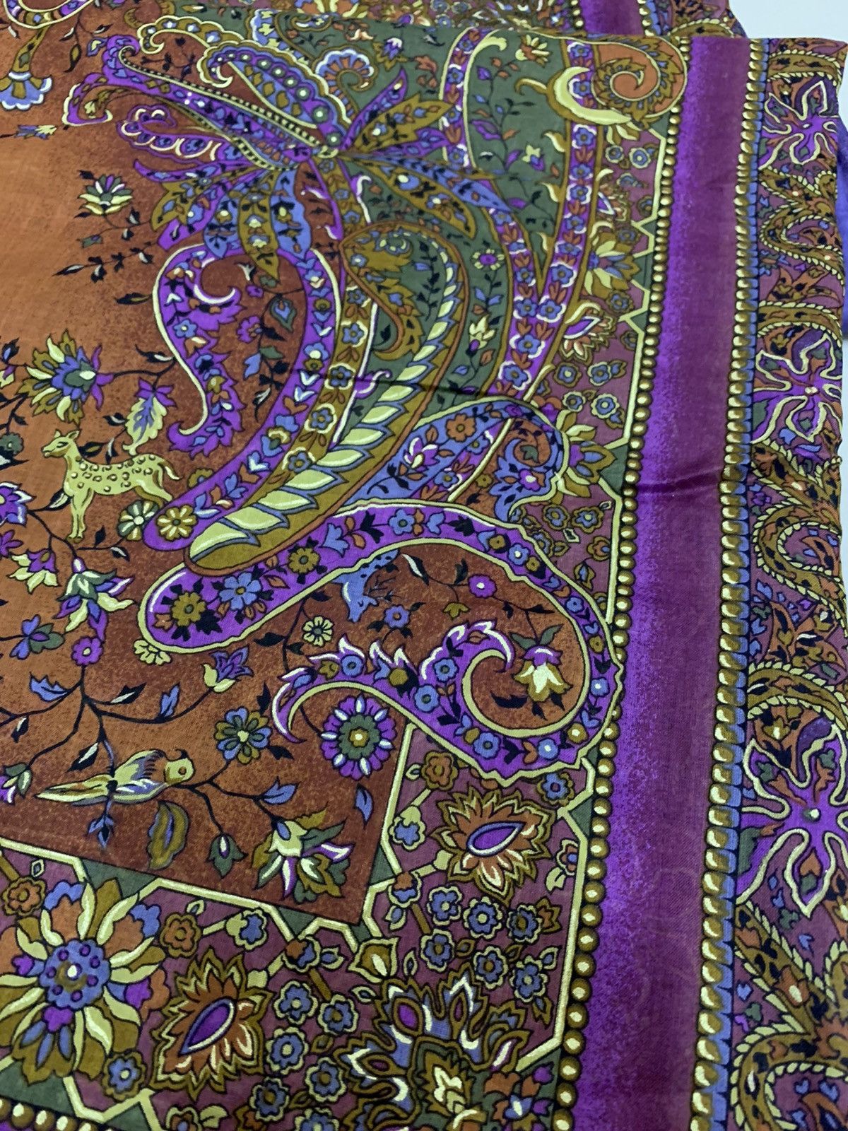 Jean-Louis Scherrer VINTAGE JEAN LOUIS SCHERRER UNCUT HANDKERCHIEF 3.6m x 1.23m Size ONE SIZE - 6 Thumbnail