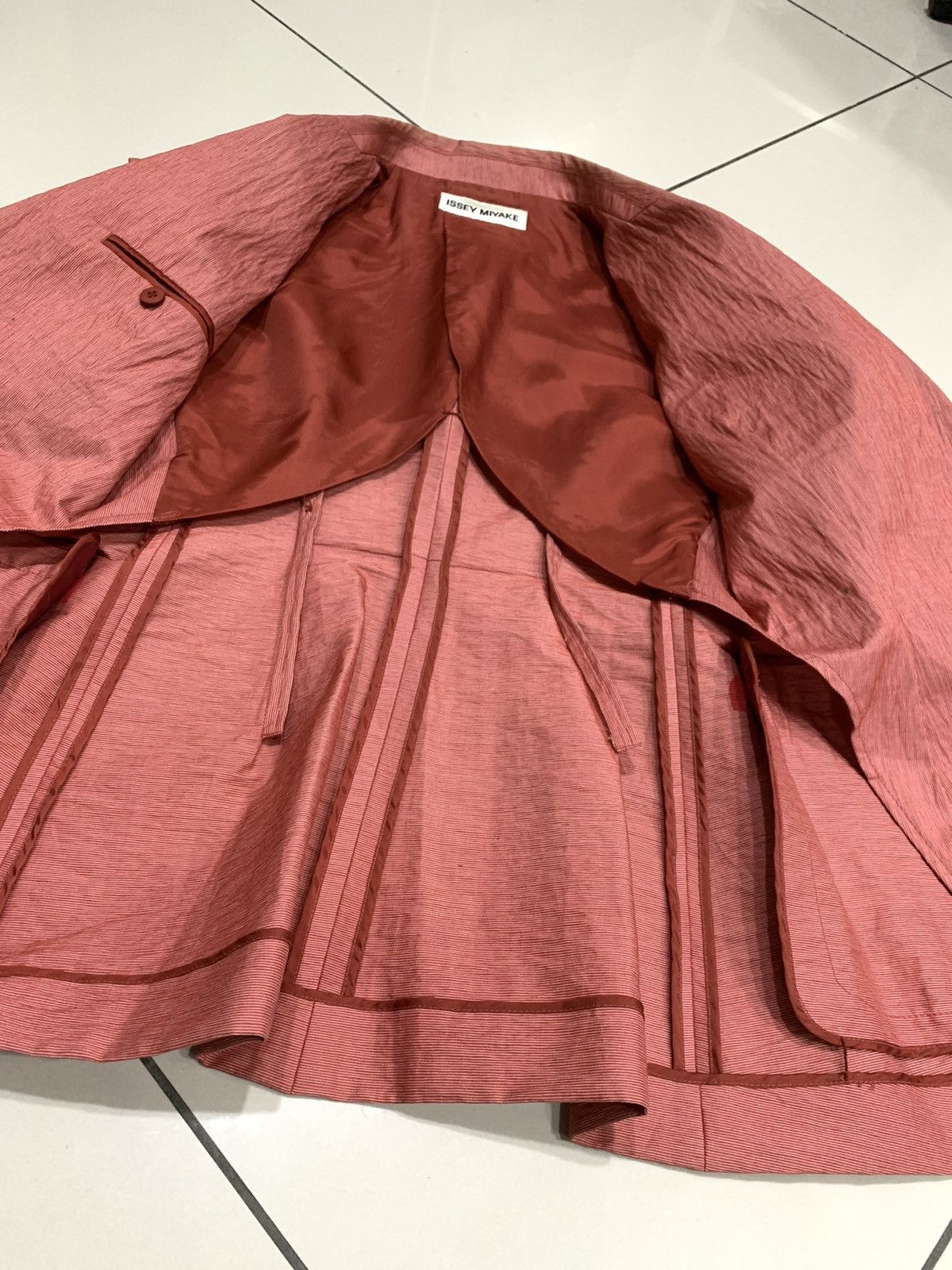 Issey Miyake × Vintage VINTAGE ISSEY MIYAKE CRUMPLE STYLE BLAZER COAT Size US S / EU 44-46 / 1 - 8 Thumbnail