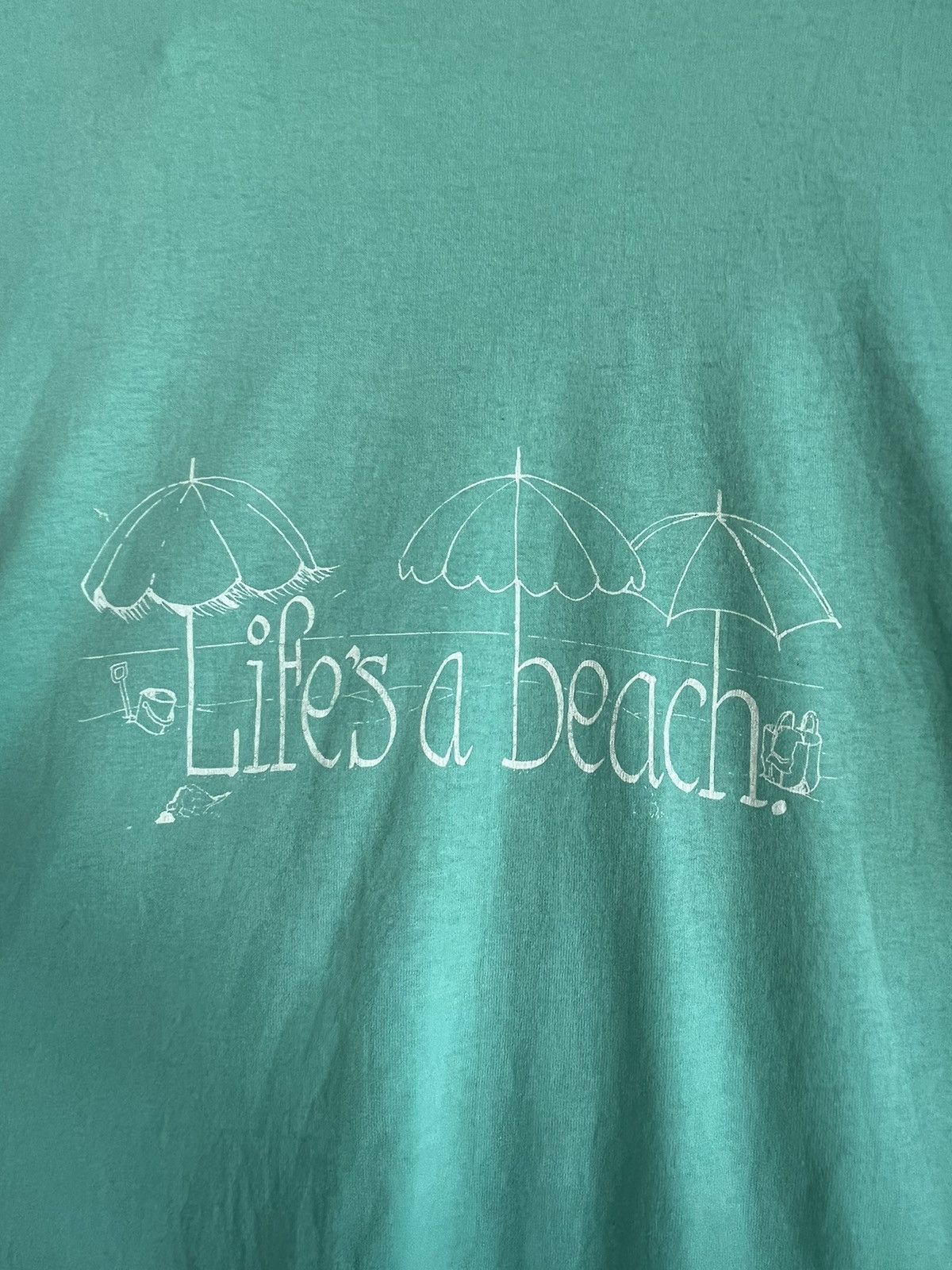 Vintage Life’s a beach ft42 Size US XL / EU 56 / 4 - 2 Thumbnail