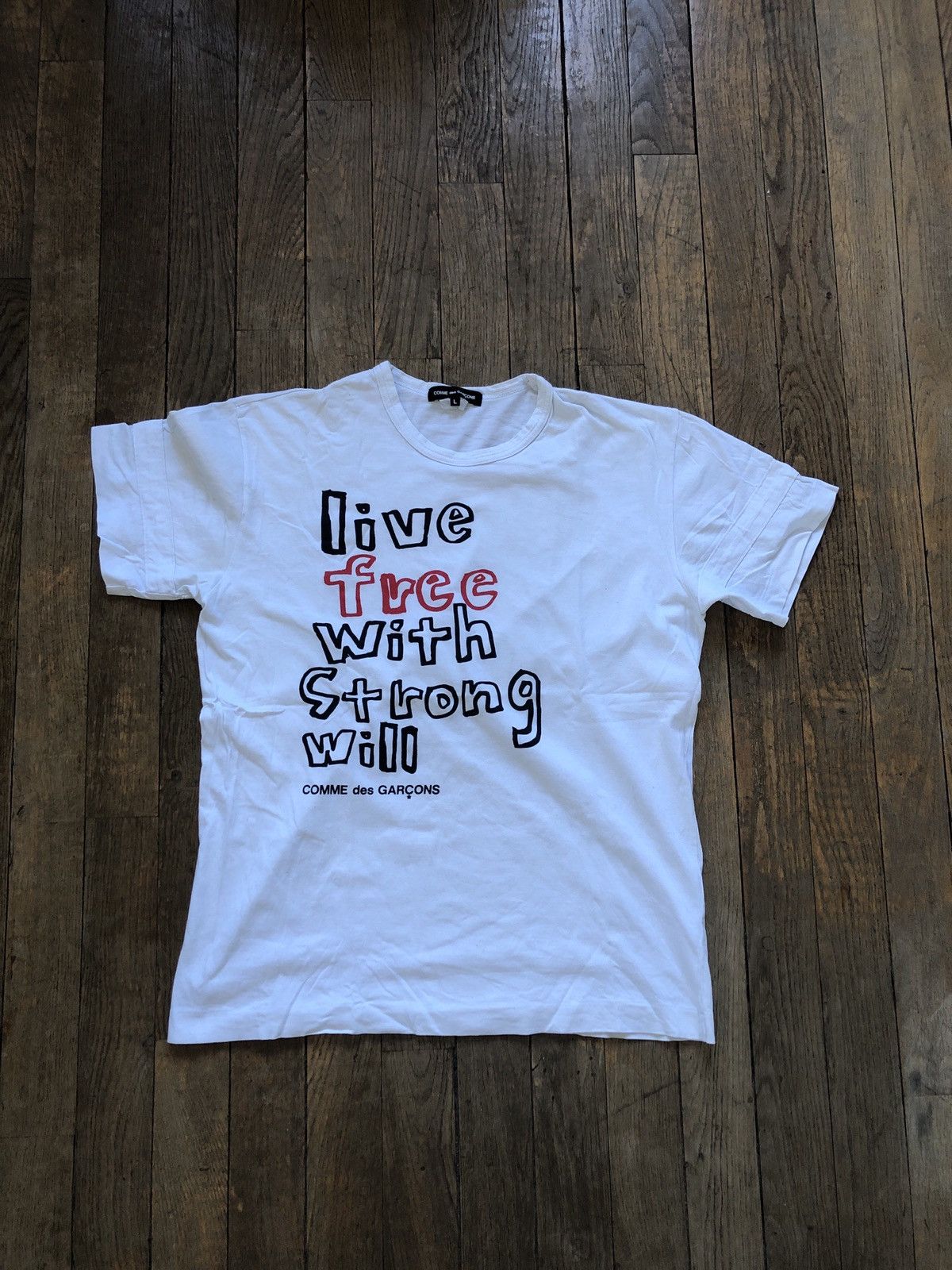 image of Comme Des Garcons Cdg Tee in White, Men's (Size Large)