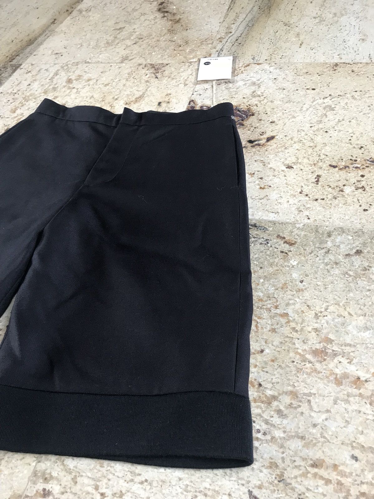 Acne Studios Roy Twill Shorts in Navy Size US 32 / EU 48 - 3 Thumbnail