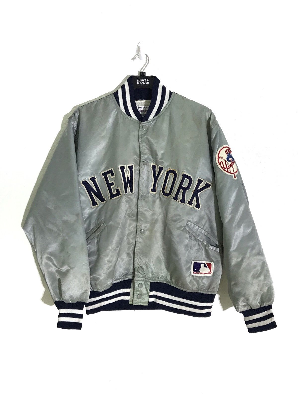 VINTAGE MLB NEW YORK YANKEE VARSITY JACKET