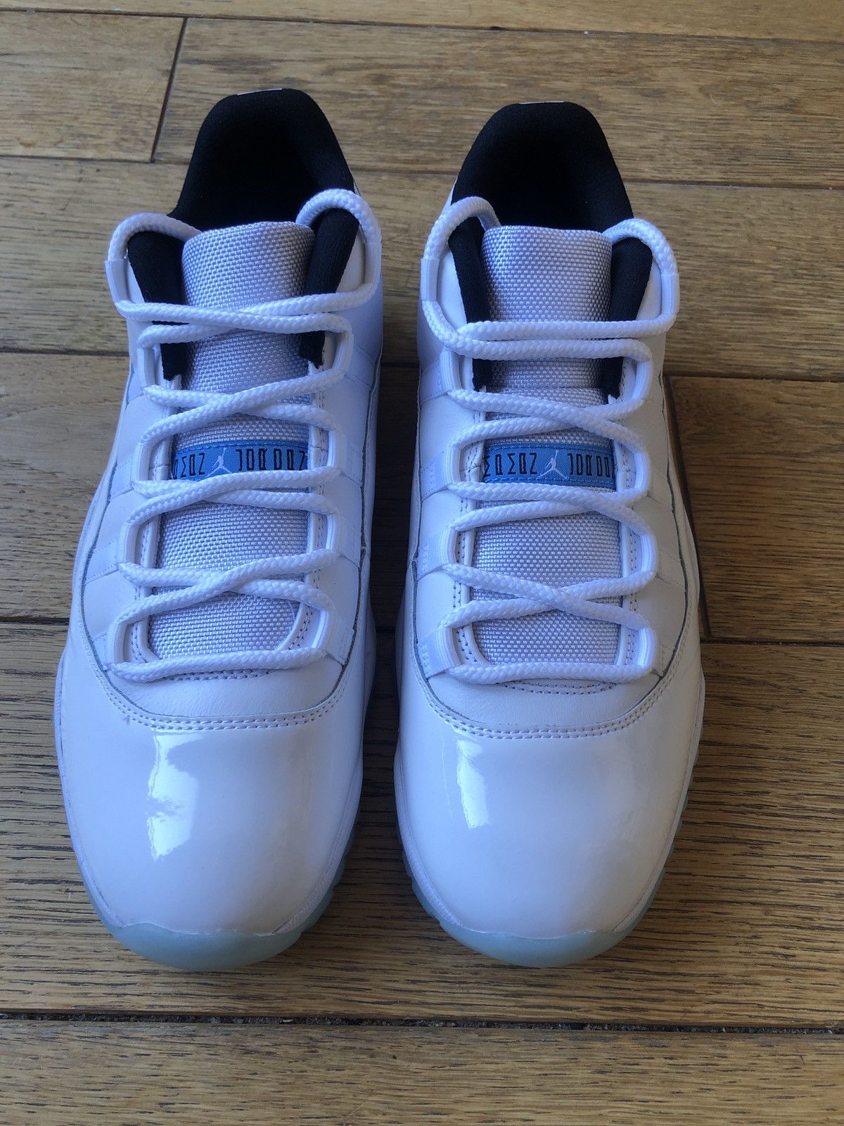 Jordan Brand Air Jordan 11 low Size US 10.5 / EU 43-44 - 3 Thumbnail