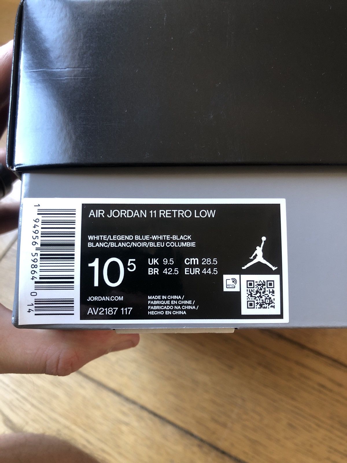 Jordan Brand Air Jordan 11 low Size US 10.5 / EU 43-44 - 7 Thumbnail