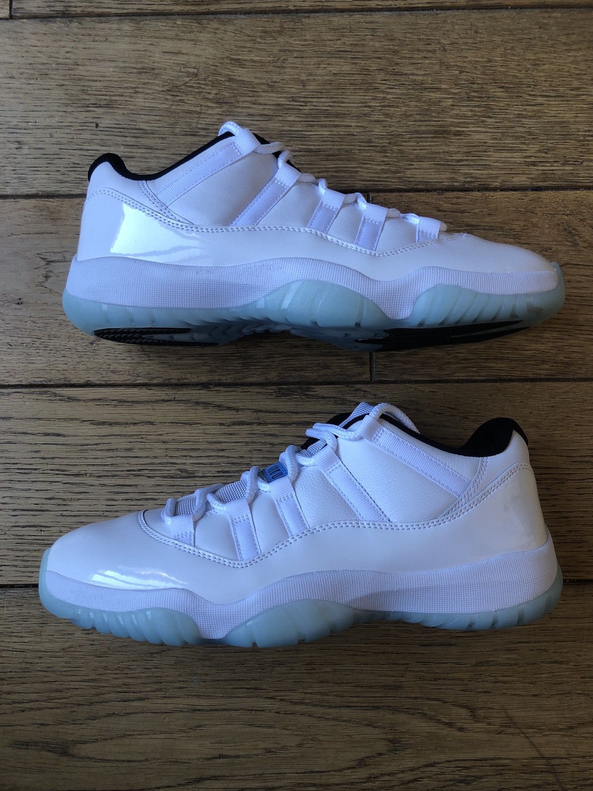 Jordan Brand Air Jordan 11 low Size US 10.5 / EU 43-44 - 1 Thumbnail