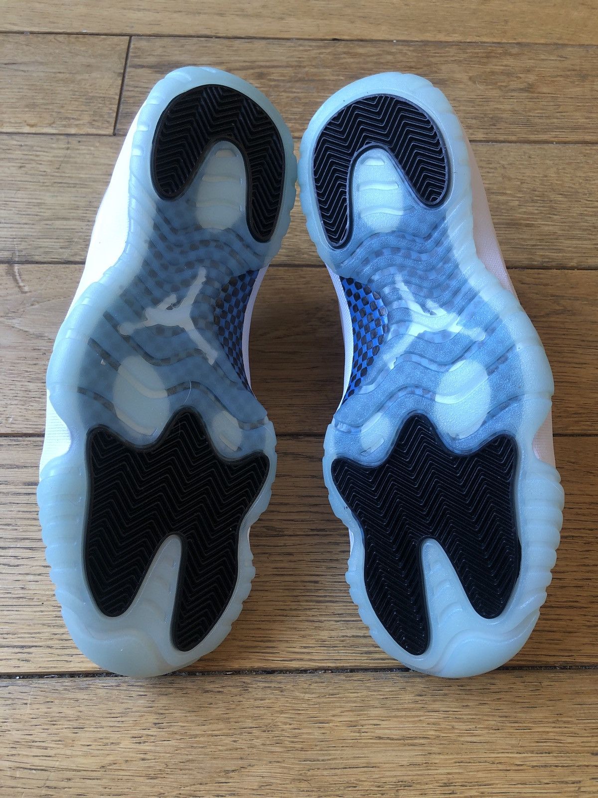 Jordan Brand Air Jordan 11 low Size US 10.5 / EU 43-44 - 5 Thumbnail