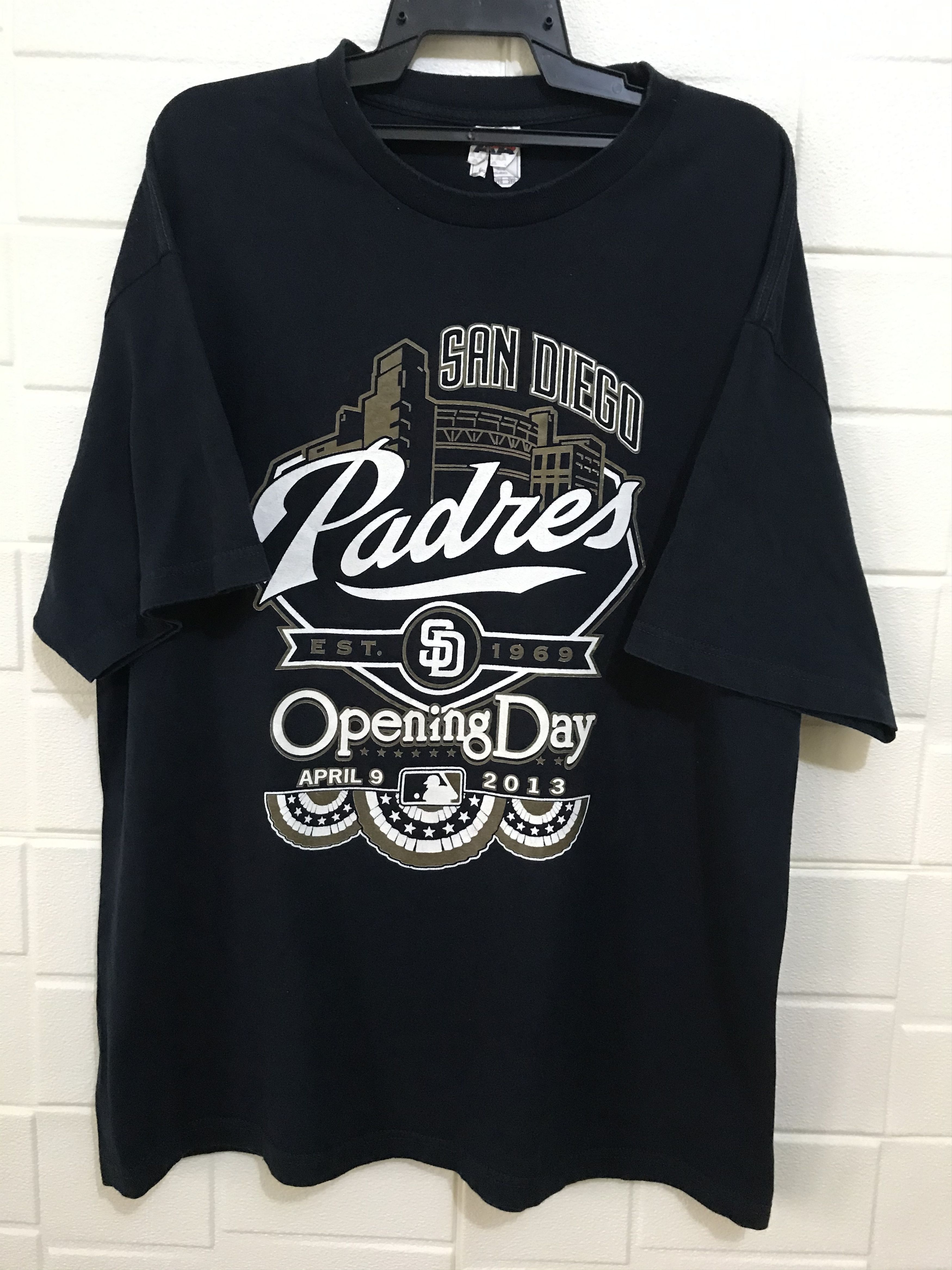 Alstyle San Diego Padres T-Shirt Size US XXL / EU 58 / 5 - 1 Thumbnail
