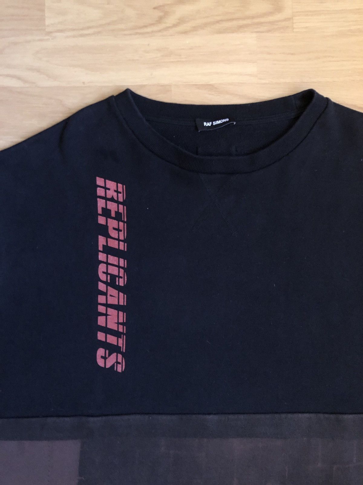 Raf Simons Raf Simons replicants sweatshirt Size US L / EU 52-54 / 3 - 3 Thumbnail