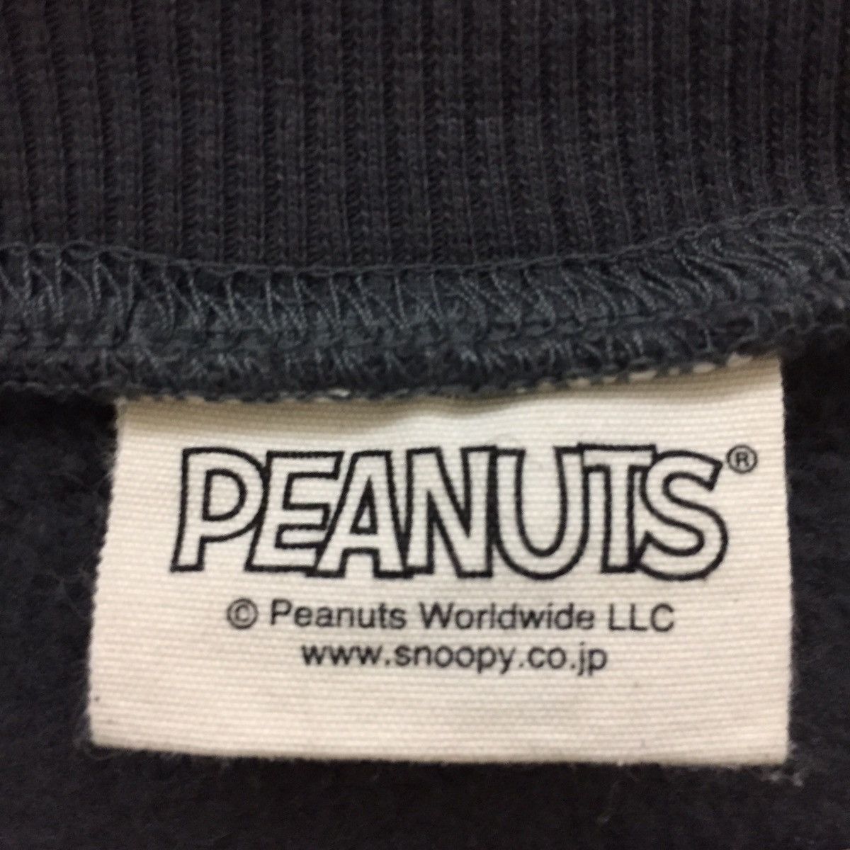 Peanuts × Vintage Vintage Peanuts Snoopy CrewNeck Sweatshirt Size US S / EU 44-46 / 1 - 7 Thumbnail