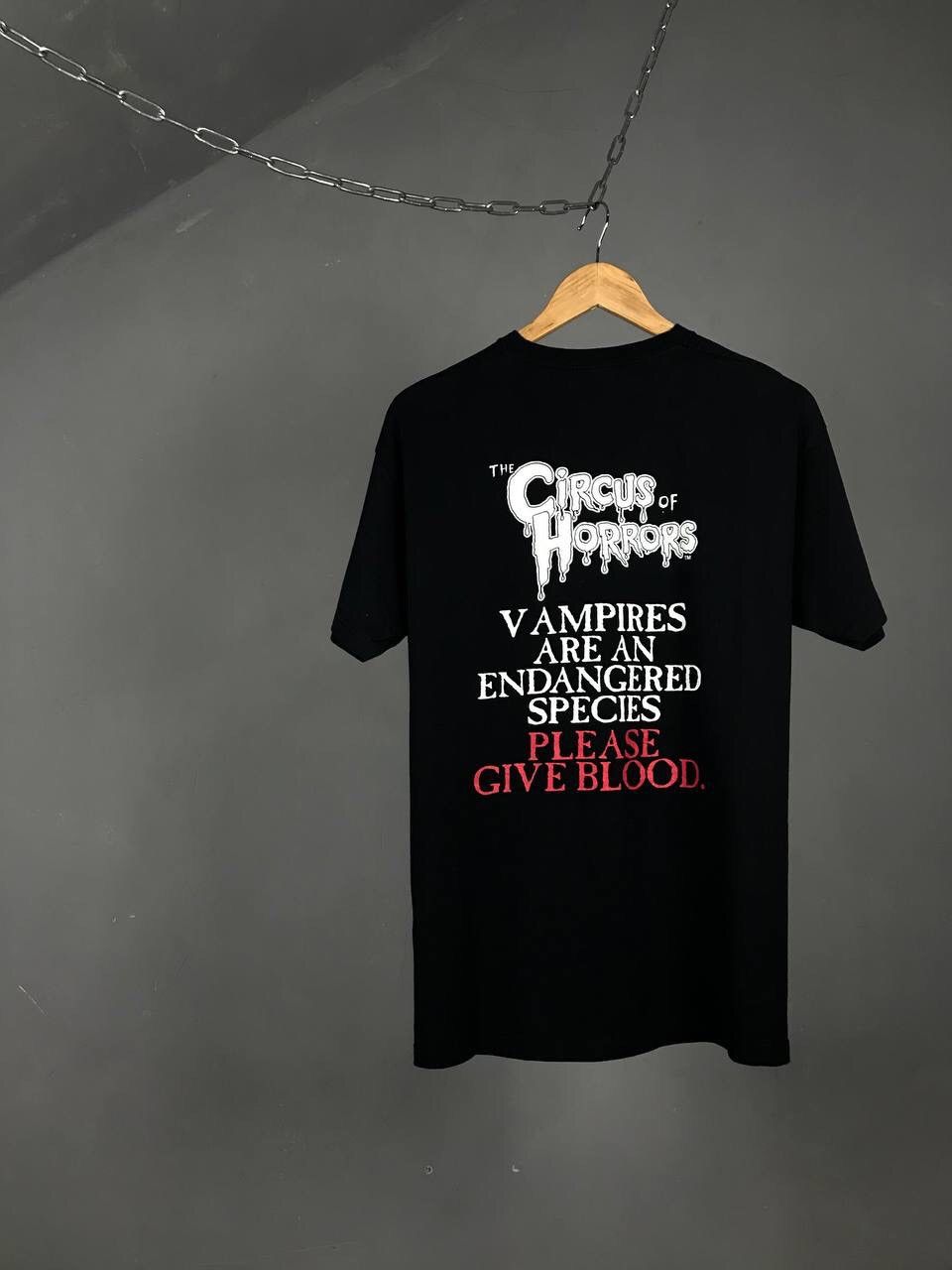 Expert Horror × Vintage The circus of horrors Ventriloquist vintage movie tee Size US L / EU 52-54 / 3 - 6 Thumbnail