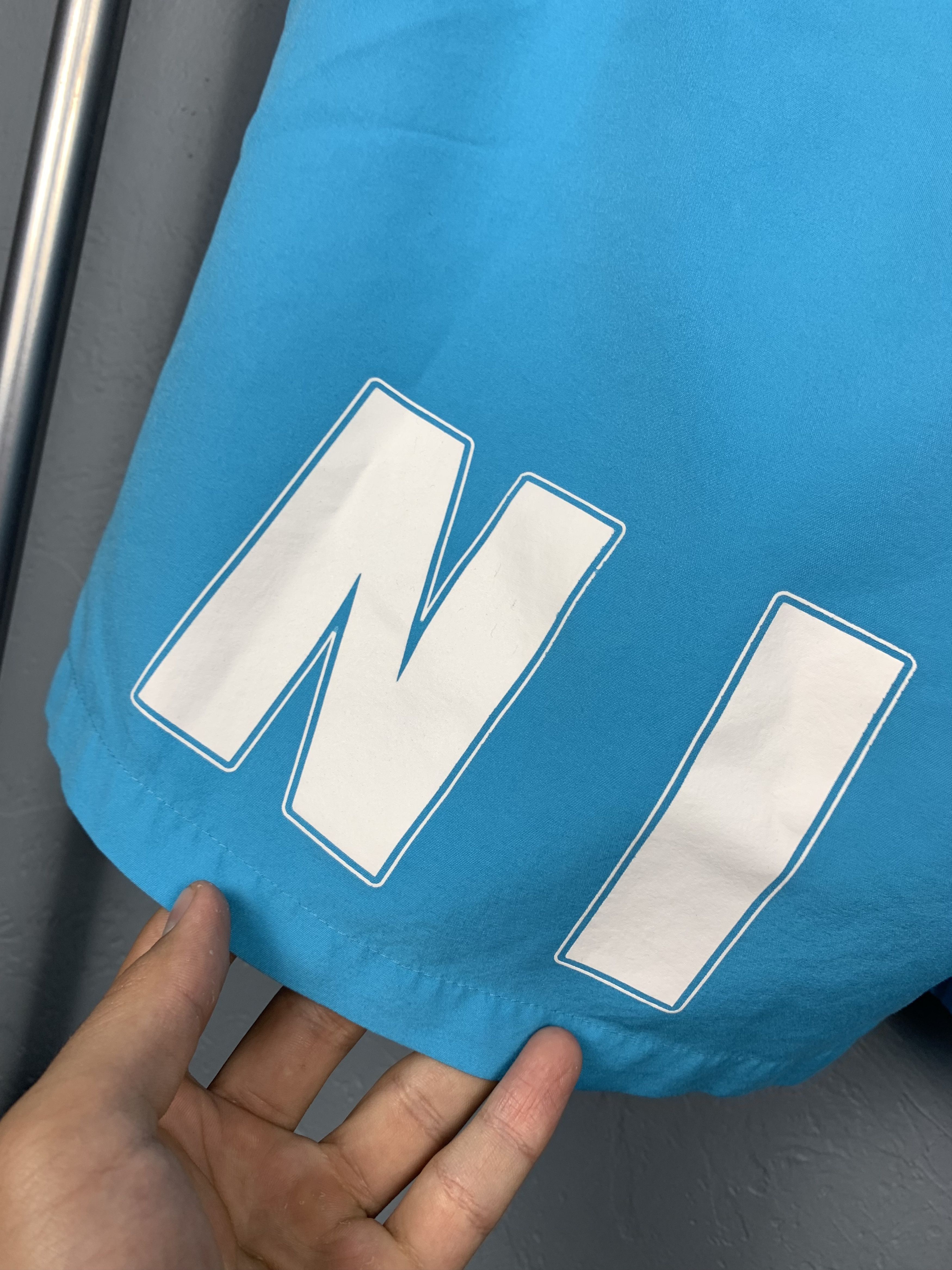 Nike × Vintage Nike Vintage Mens Nylon Shorts Big Logo Y2K Size US 34 / EU 50 - 2 Thumbnail