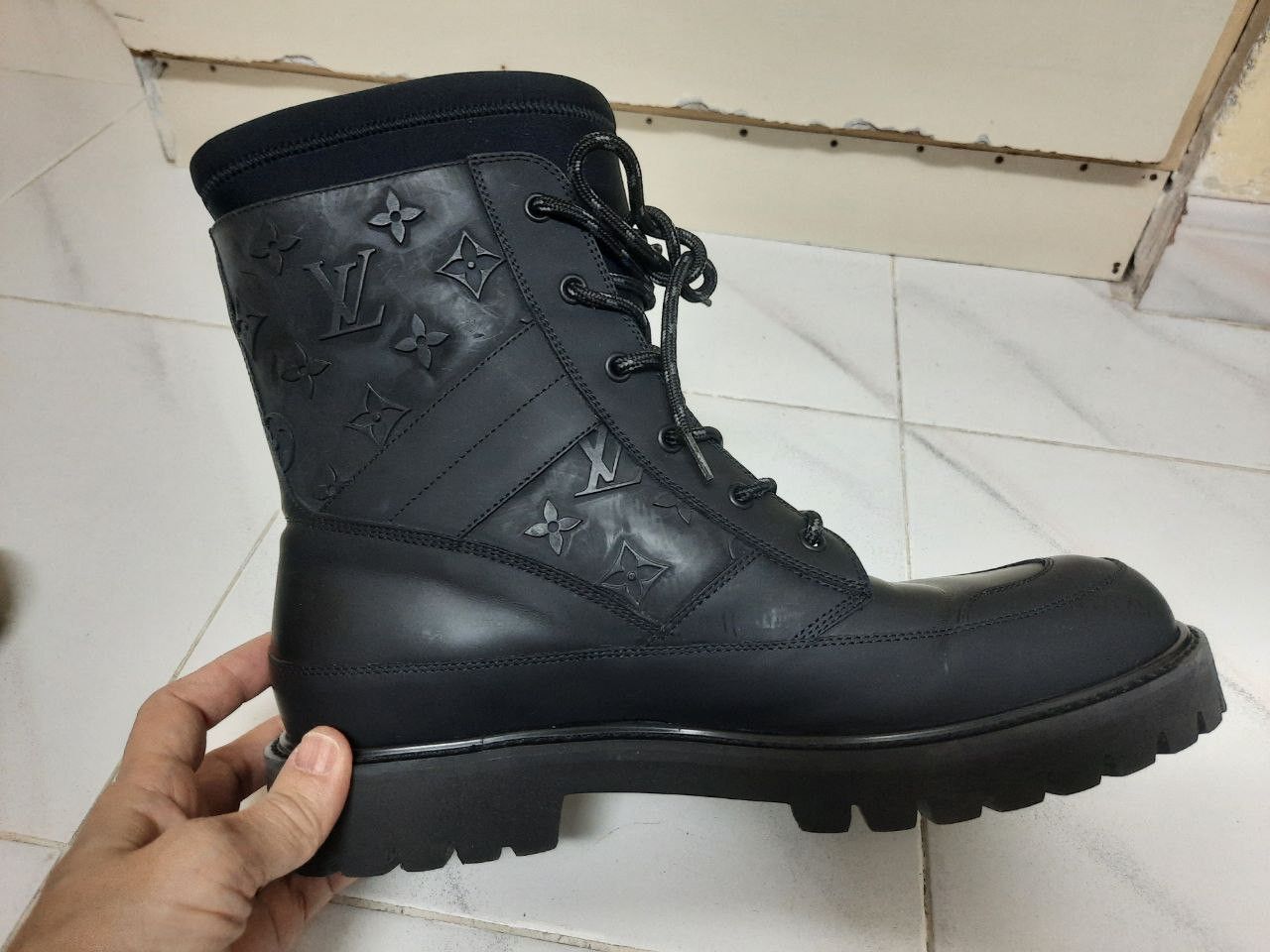 Louis Vuitton Monogram Combat Boots Size US 10 / EU 43 - 2 Thumbnail